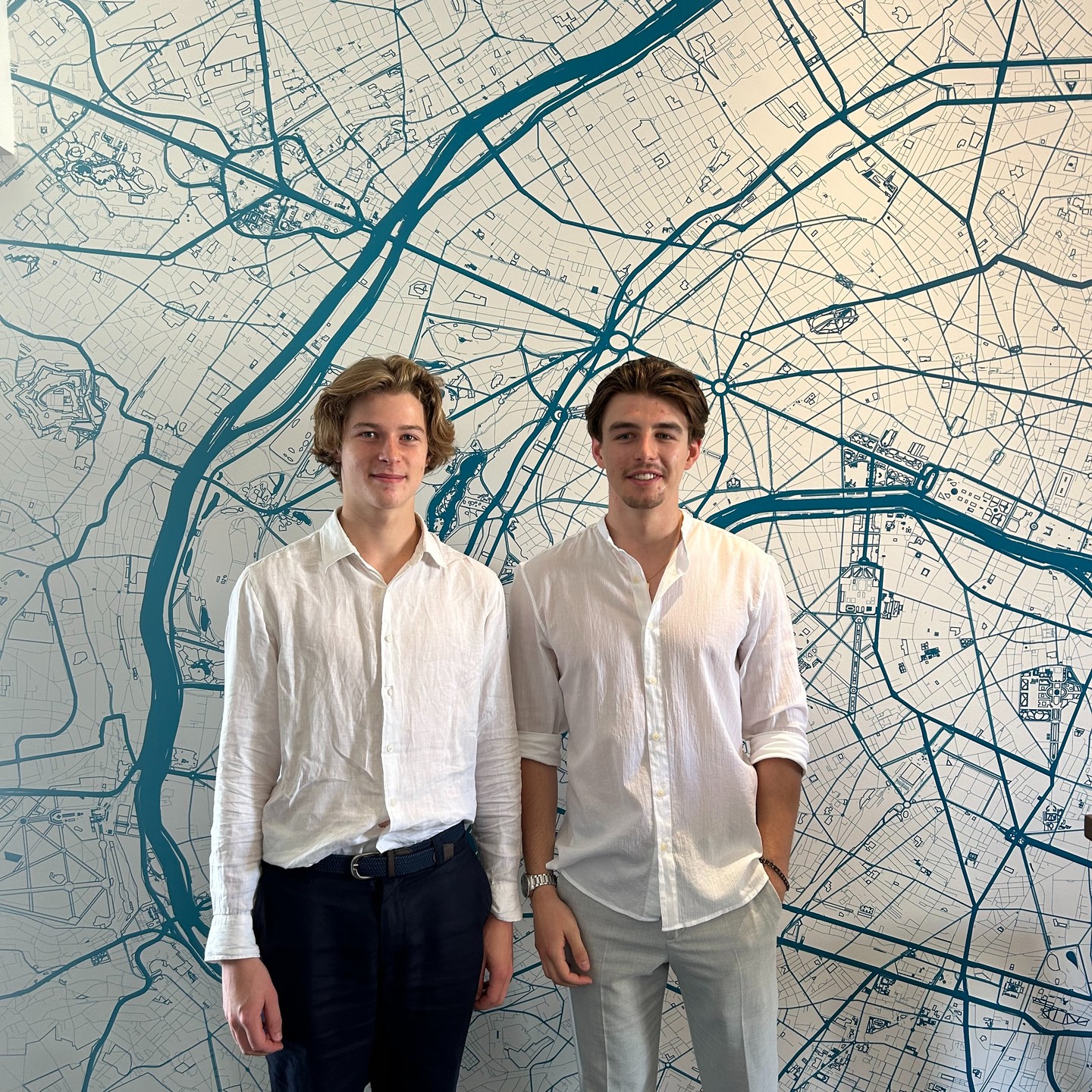 Nos stagiaires de l'été! 🌞 Merci Arthur et Loris pour votre travail à nos côtés!
@misterbyron
@trucsquimarchent