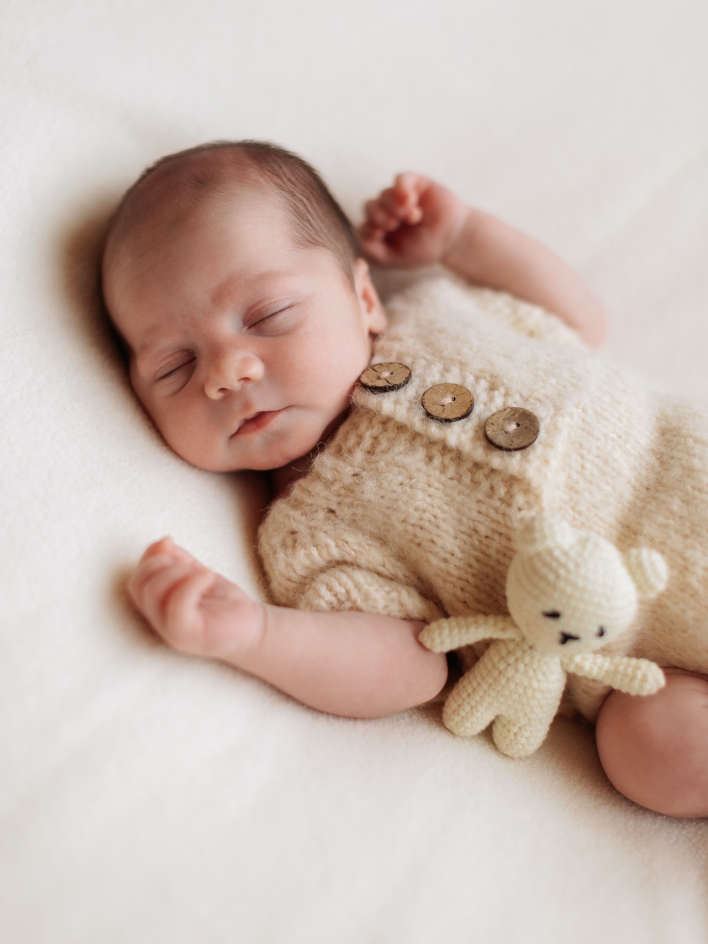 From first moments to first smiles.
Let’s capture it all together
✉️DM to enquire
#newbornphotographer #newbornphotographerpenrith #familyphotos #sydneyphotographer #penrithphotographer