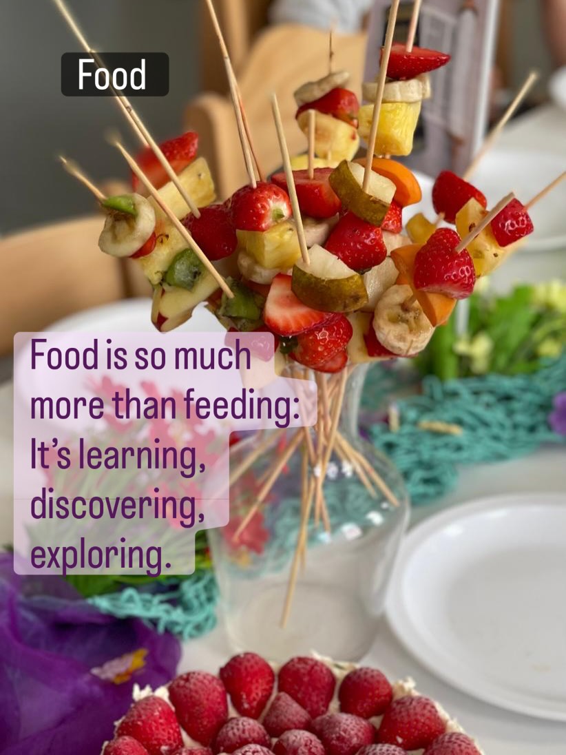 Did you know food is more than feeding?
At our nursery, it’s an experience and learning starts at the table 🧑🍳 💜 👶 🖐🏼 😋