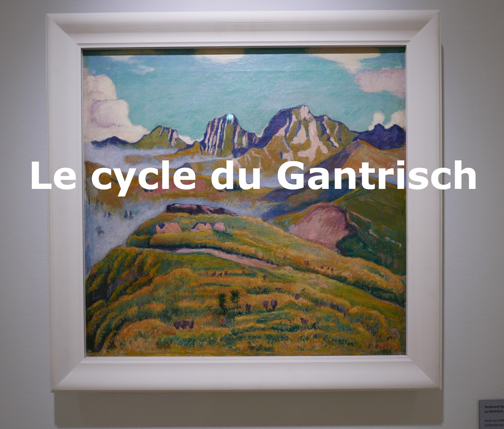 LE CYCLE DU GANTRISCH
voir mon nouveau site : www.bernardbailly.ch
Le cycle du Gantrisch est un ensemble de peintures groupées autour d'un lieu, la région du Gantrisch. Peintures de montagne se renouvelant dans un ordre permanent. Une région montagneuse à quelques dizaines de kilomètres de mon atelier. Un cirque rocheux d'une très grande force et d'une très grande beauté qui a inspiré Ferdinand Hodler en 1901 pour la réalisation de trois peintures. Proximité physique avec ces montagnes et jubilation esthétiques. Fort d'être à la même distance à l'ouest que ne l'était Hodler à l'est de cette chaine qui commence au-dessus de Thoune, lieu de naissance, de résidence et d'apprentissage du grand peintre à ses début, par le majestueux Stockhorn. Fier de revenir dans un ordre immuable à l'état initial d'une peinture d'observation, d'expression et de tradition.
Ferdinand Hodler, exposition de Delémont de 2019
Ferdinand Hodler, Œuvres méconnues et documents inédits, Musée jurassien d'Art et d'Histoire, Delémont. Exposition du 25 mai au 8 septembre 2019