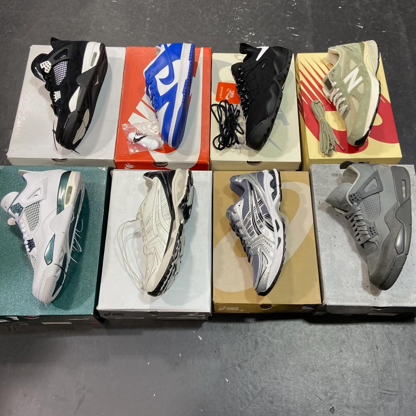 ✈️FREE SHIPPING ON ORDERS✈️ Bring in trades to lower prices down to $0🔥⚠️
-White Thunder 4s: 13 $400 NEW
-Kentucky Dunk Low: 13 $105 Tried on
-Black Supreme Darwin Low SB: 12 $180 Preowned
-Olive Incense Teddy Santis 990v4 Made In USA: 12 $110 Tried On
-Oxidized Green 4s: 11.5 New $220, Used $180
-Infinite Wonders Pack Unaffected Kayano 14: 10 & 11 $110 each! Tried on
-Metropolis Jasper Green Gel Kayano 14: 13 $150 NEW
-Wet Cement SE 4s: 10.5 $220 Preowned
🔥Available In Store or Website NOW📱💻
