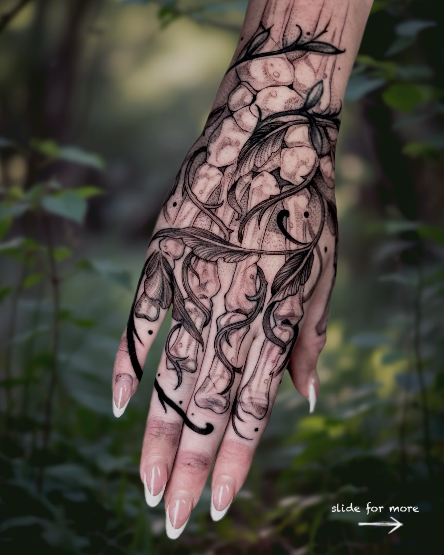 โข๐๐๐๐๐ x ๐๐๐ ๐๐๐๐๐๐๐๐๐๐ โข
๐ฆด Bookings are now open for April - fill up the form (link in bio) or email me your ideas at contact@paolafay.com, I can't wait to meet & tattoo you soon :)
๐ฆด Still can't believe this project is real and it was not only one of my favourite tattoos ever, but I was also able to help my client with an old tattoo she wasn't happy about. There's a big stigma around hand tattoos but trust me - the right technique will heal well and give you the results you've always dreamed of.
- Let me know your thoughts/ questions in the comments below
๐ฆด ๐๐ฉ๐ข๐ฏ๐ฌ ๐บ๐ฐ๐ถ ๐ง๐ฐ๐ณ ๐ด๐ถ๐ฑ๐ฑ๐ฐ๐ณ๐ต๐ช๐ฏ๐จ ๐ฎ๐ฆ & ๐ฎ๐บ ๐ข๐ณ๐ต
๐ Done at my studio @sanctuarink
#fantasytattoo #handtattoo #botanicaltattoo #londontattooartist #darkillustrativetattoo