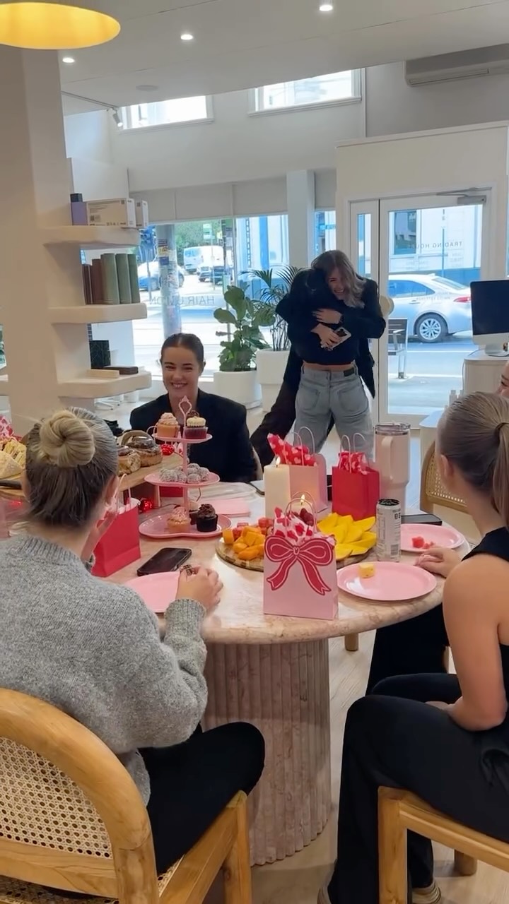 Today was really special.
I surprised the girls with a little Galentine’s brunch 🌹 Because these babes deserve to be celebrated!!!
AND THEN I got to share the best news.
Our beautiful salon assistant Ruby is officially joining the Hair Union family FULL TIME 🤍✨
For the past 5 years, Ruby has walked through our doors every Christmas season and completely run the show!!!
Calm in the chaos, and the kind of energy that lifts everyone around her.
Watching her become part of our story year after year has been so special.
This season of Hair Union feels different. It feels aligned. It feels strong. It feels like we’re exactly where we’re meant to be.
So proud of this team. So grateful. And so excited for what’s next.
Welcome home, Ruby 🤍🥹