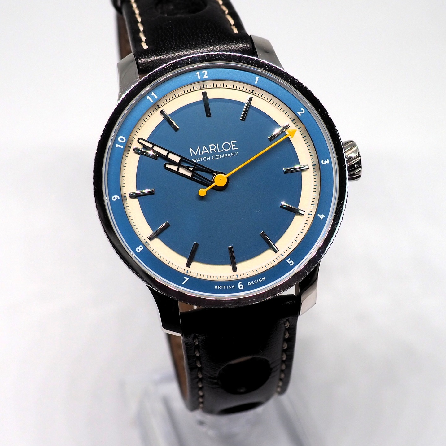 Marloe Watch Company has rapidly become my favourite British microbrand. I find each watch absolutely stunning with a great narrative behind it..... love love love ❤️
Read my blog to find out more about my thoughts:
https://www.hayeshorology.com/post/my-growing-love-affair-with-marloe-watch-company @marloewatchco