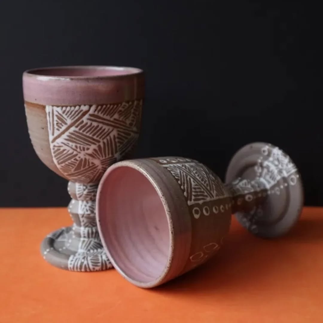 I admit that we never really celebrated Valentine's... until last year. As parents, we celebrate our love every day in the form of this amazing person we created. But... we actually do sometimes need a reminder to schedule a date for just the two of us... â¤ď¸
What's your Valentine plans? Want a special gift? đ Many beautiful options in the website.