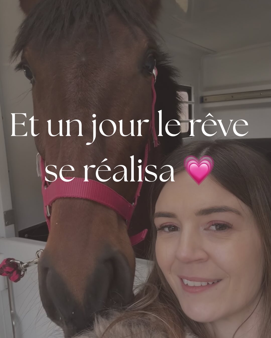 Pandora ma nouvelle guide et mentor 💗
Le cheval symbole de puissance, de liberté, de voyage et le miroir de l’âme 🐎🙌
Merci la vie, énorme gratitude aux personnes qui m’accompagne et @aurore.dolet.coaching en qui ce projet n’aurait jamais pu voir le jour ✨
📸 @crindoeil_photographie
#chevaux #âme #miroir #mentor #guide
