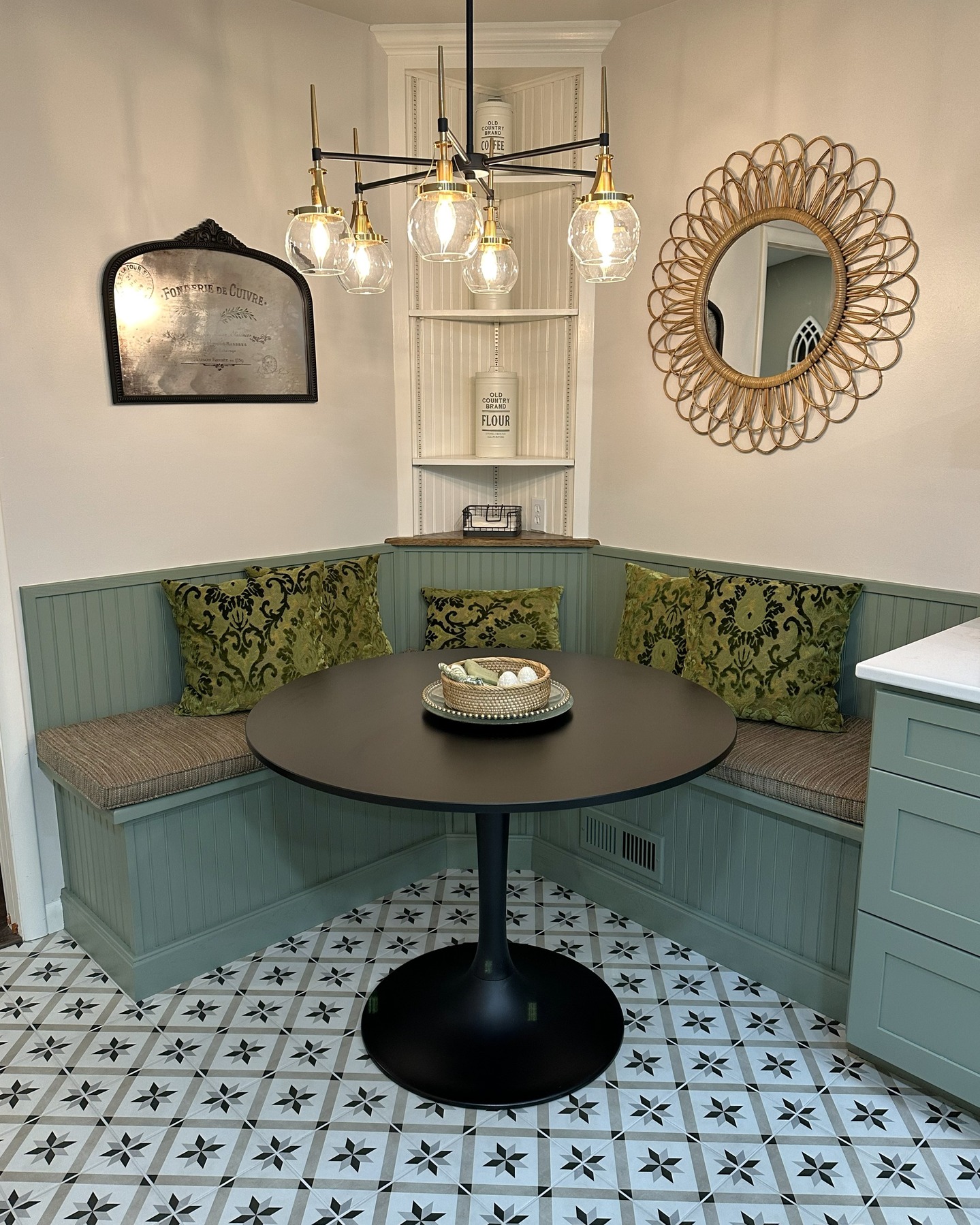 Sometimes a refresh is all it takes to completely redefine a space!✨ With custom wood features, cozy built-ins, and café-inspired charm, this kitchen now feels like your favorite boutique coffee spot — only better, because it’s home! ☕️
Thoughtful Design by @anniemillerdesigns
Project Management and Custom Woodwork by KBM Design & Reconstruction
Cabinetry Painted by @joyfulcabinetpainting
A big thank you to these products and trade partners:
@kitchensbyrutenschroer @msisurfaces @topknobs @fergusonhomeofficial @blancoamerica1 @moeninc @hamiltonparkerco @apegrupo
#kitchendesigner #kitchendesıgn #kitchenrefresh #charminghome #cafévibes #cincinnatidesigner #cincinnatidesign