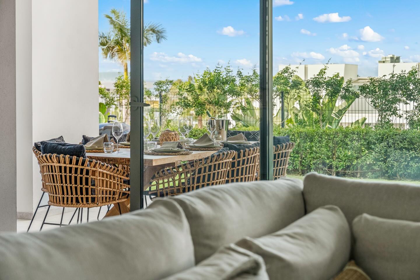 Wondering what Soul Marbella really looks like? 🤔
Here’s a glimpse: terraces where every morning is contemplated, light that changes with the hours, and that rare sensation of serenity in the heart of Marbella.
On February 19th, you can discover it for yourself.
172m² | 3 bed | 3 bath | €1,495,000
Open House February 19 | 11am - 2pm | Calle Green
Reserve by private message! 🌅
#SoulMarbella #OpenHouse #Marbella #SignatureProperties