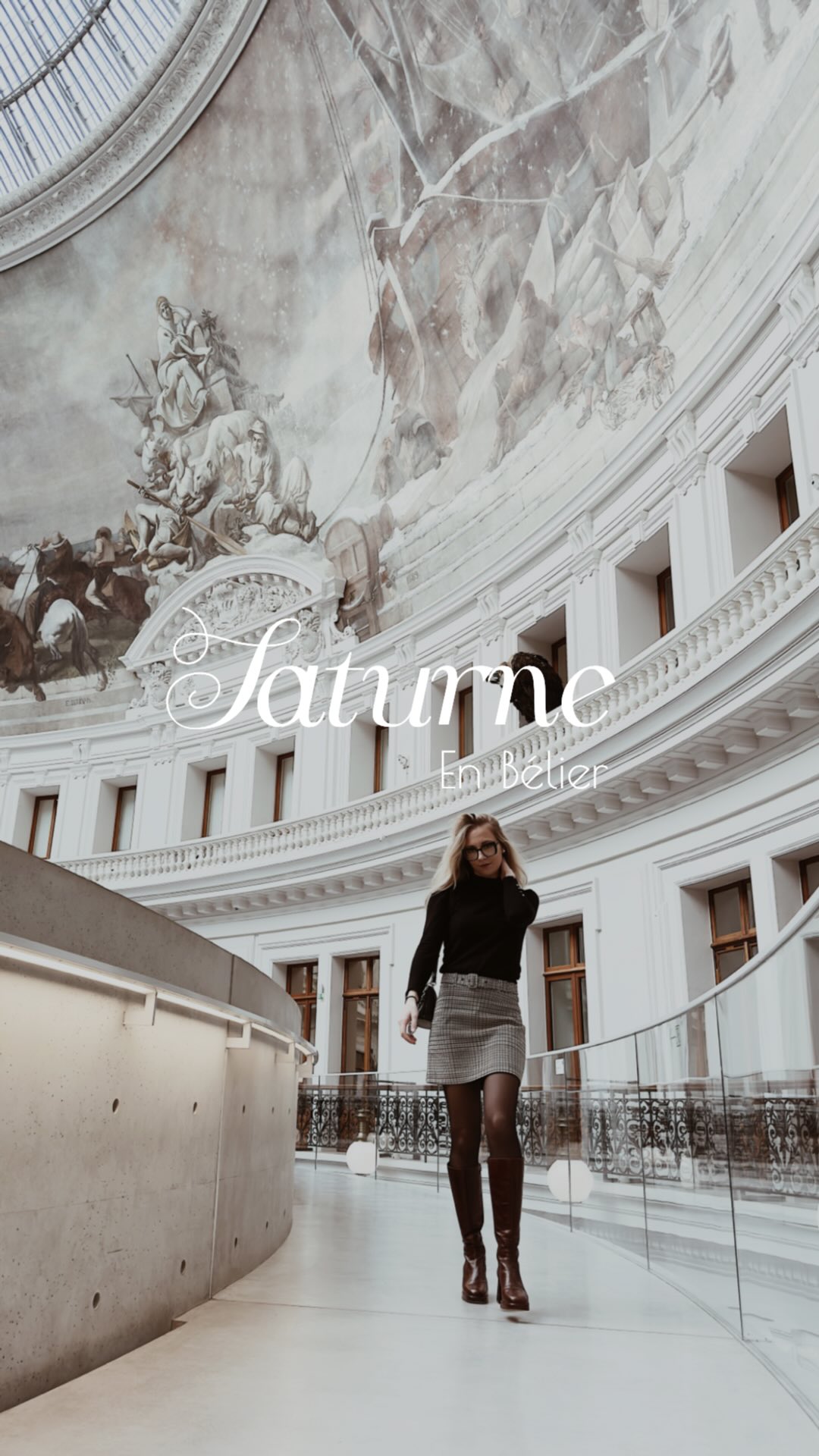 🪐 Saturne entre en Bélier.
Et là… on ne peut plus faire semblant.
On sort du flou, des hésitations,
des “je verrai plus tard”.
Saturne en Bélier, c’est le moment
où la vie te demande d’agir.
De te positionner.
De prendre une décision claire.
C’est le passage de l’intuition…
à l’incarnation. 🔥♈️
Plus question d’attendre que tout soit parfait.
Il faut construire.
Choisir.
Assumer.
Et si tu as des planètes en Bélier,
ce transit peut marquer un vrai tournant karmique dans ta vie.
#Astrologie #SaturneEnBelier #TransitAstrologique #retourdesaturne 🪐🔥