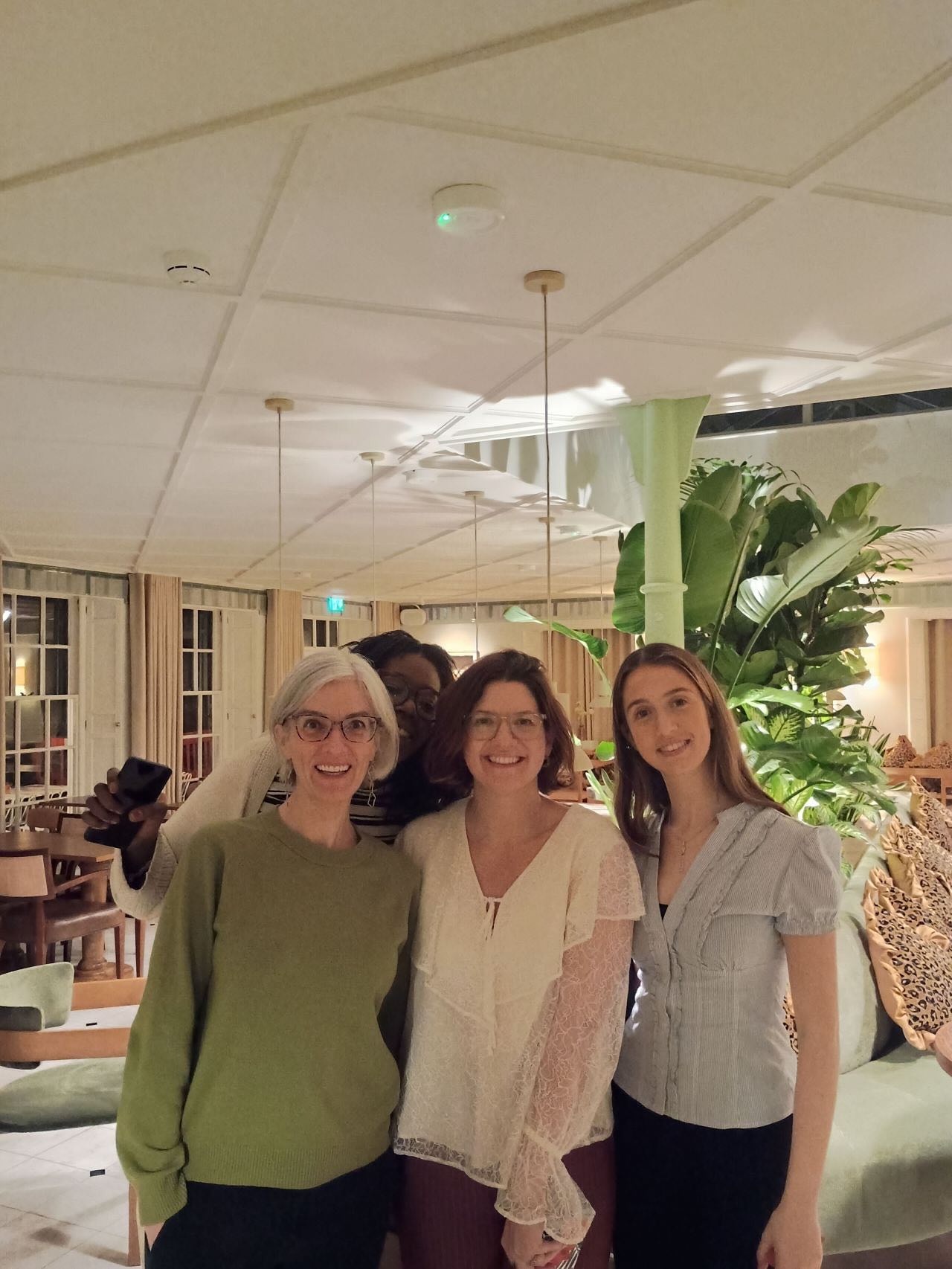 Thank you to Carla Judge, BA (Hons) and Sara Young for hosting Gillian at Crafted at Powdermills in Battle, East Sussex during Micebook. You have a gem of a hotel, beautifully designed and decorated throughout.
Open in November 2025 following a full transformational refurbishment. It feels more like a retreat than a hotel, with warm cosy bars, private dining space, restaurant, pub, ballroom/meeting space with natural daylight and an incredibly funky cocktail bar/private nightclub. The bedrooms are spacious and comfortable, decorated in muted greens and sandy colours. Outside there is a lake, sauna, hot tub, padel court, gym, kitchen garden, and private bbq terrace.
I left feeling relaxed and refreshed – even without braving the 7am lake swim.
Perhaps she’ll try that next time.