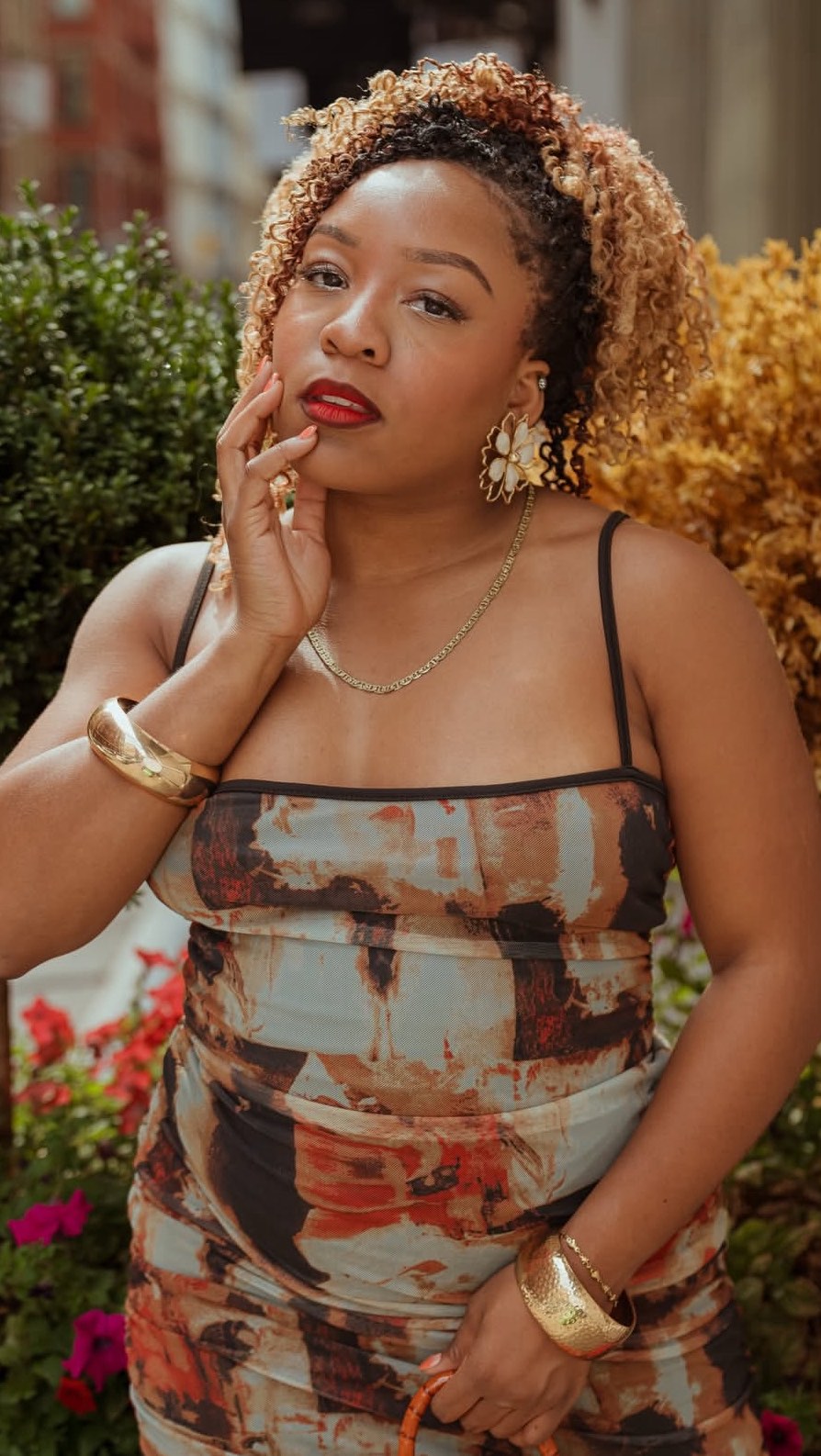 It’s been a while since I said these words…
Welcome back to Styling with Twiggy, where style meets personality 🤍
This series has always been a space where fashion meets confidence, growth, and real life. And with Valentine’s Day this week, it felt right to return to something that reminds me to show up for myself first.❤️🫶🏽
Love, style, and a little intention, that’s the vibe. 😌
Alright, stay tuned for the next episode of Styling with Twiggy ✨
#StylingWithTwiggy #SelfLoveStyle #ValentinesVibes #NYCStyle #CreatorJourney