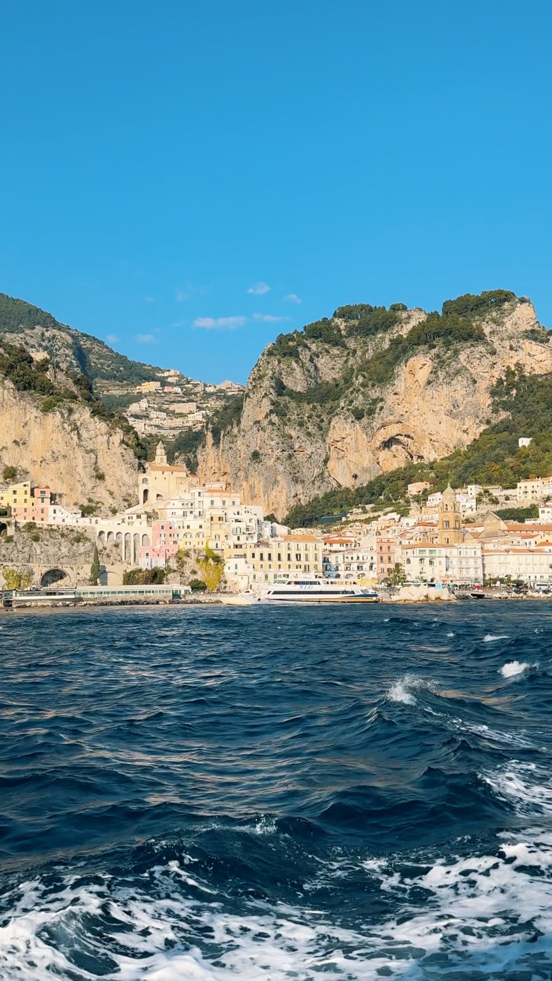 Just because summer fades doesnāt mean the journey does. Autumn in the Mediterranean brings its own kind of magic ā golden light, quieter streets, and adventures that linger long after the season turns.