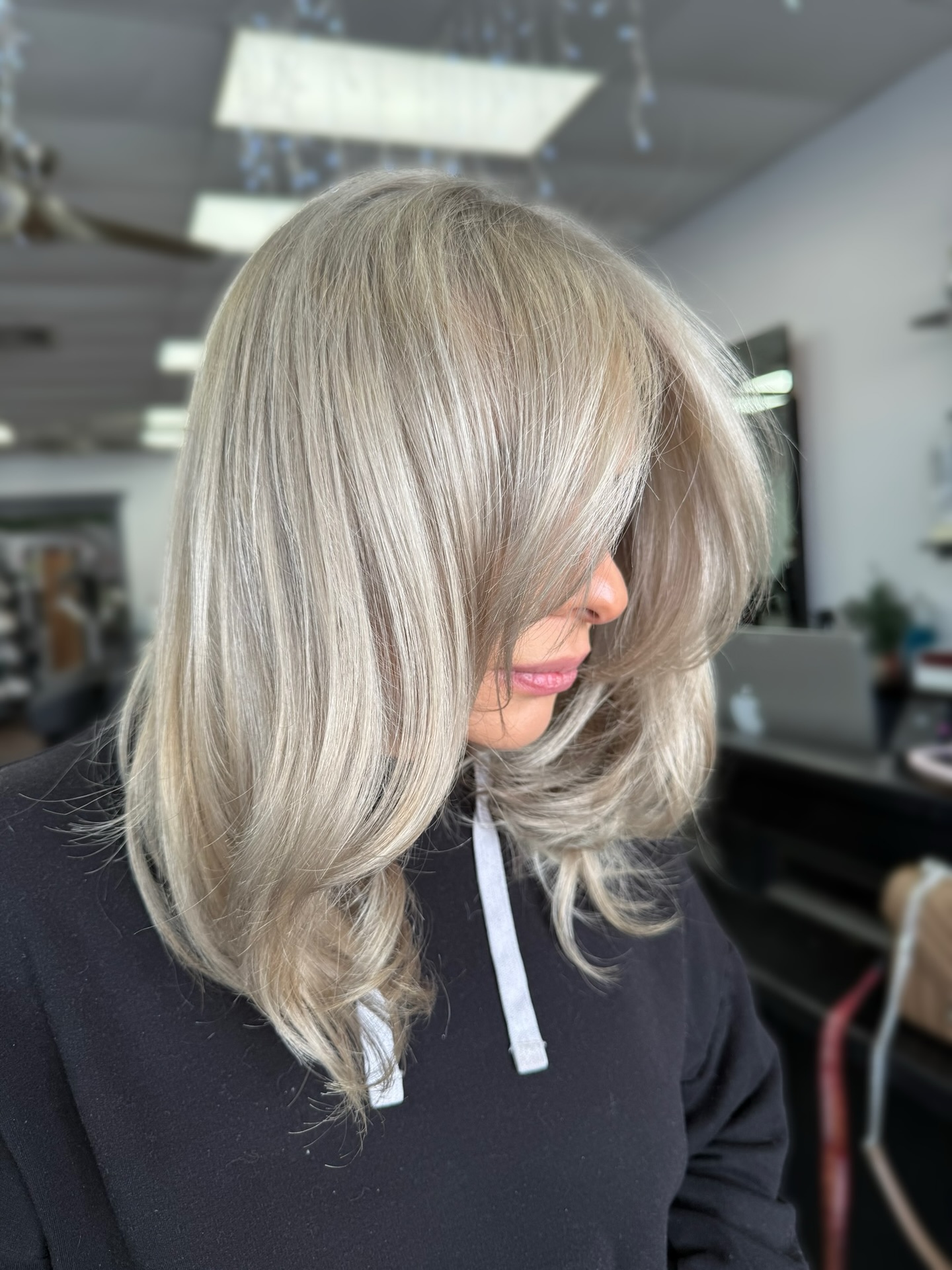 There’s just something about each blonde being individually customized to you. 🤍 Clean seamless blends and a maintenance plan that fits into your life.
Ready for it to be your turn? Give us a call or book online!
we’ll see you soon,
The Hazel Team 🤍
#westernmasshair #katieathazel #wellablonde #eastlongmeadowmahair @hairby_katie.g