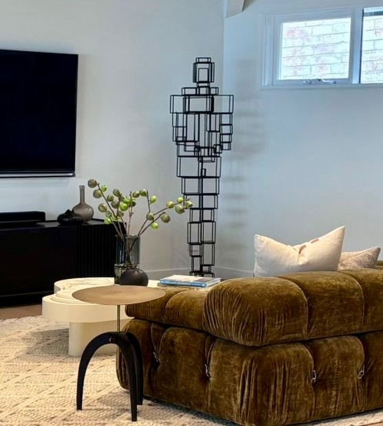 Celebrating art in different forms…
Whyte St Brighton coming soon to market
@meridian144
@auraandforminteriors