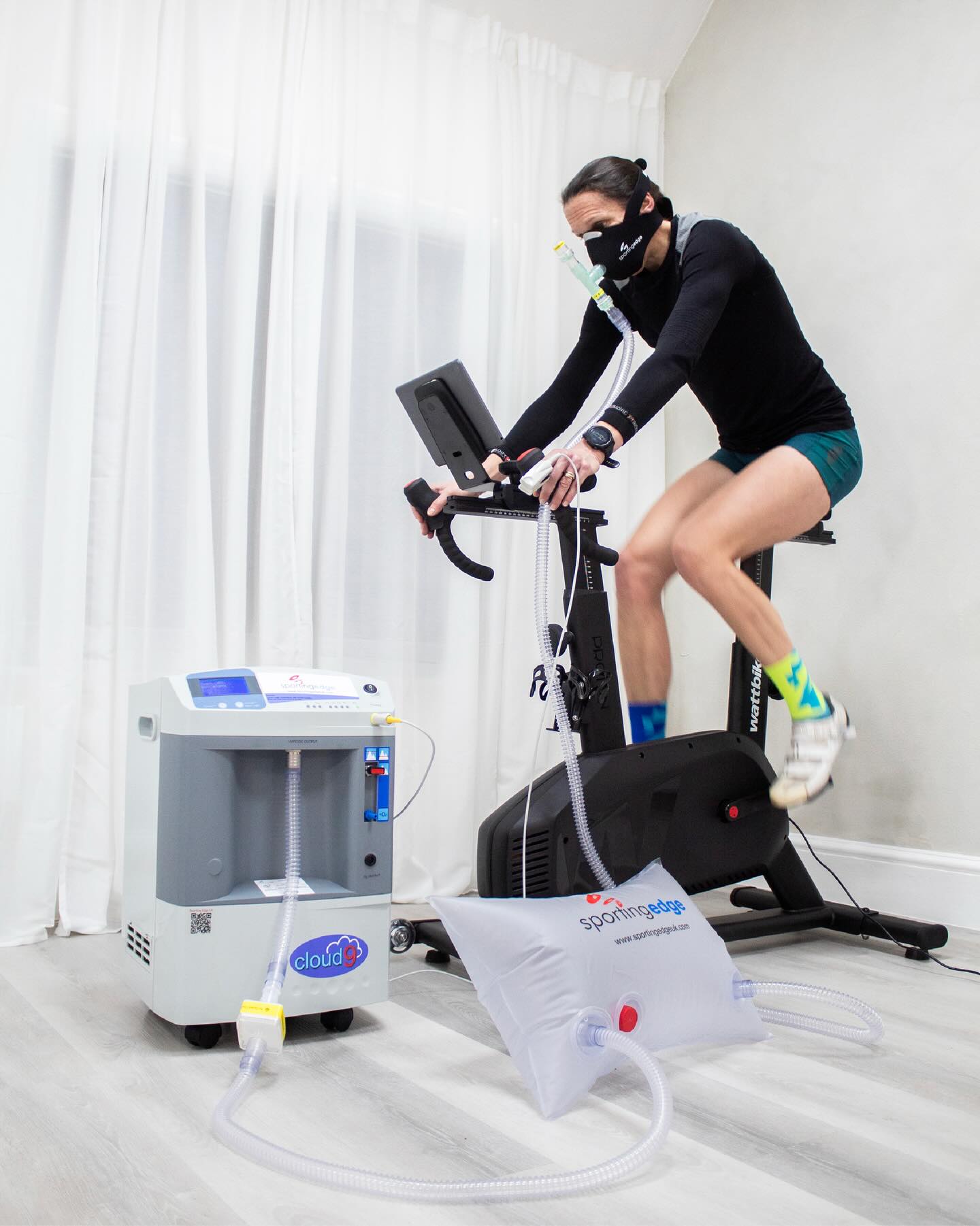 Intermittent Hypoxic Training (IHT) with the Cloud9 altitude simulator is a great training method for time-poor athletes.
The Cloud9 delivers lower oxygen air (hypoxic), to make your body work harder.
With just 2-3 short hypoxic sessions per week in as little as six weeks, it’s possible to see gains comparable to a full season of hard training.
Recovery is quicker, because although your cardiovascular system is working harder, the mechanical load is less - so no DOMS! Making this the perfect session to fit in around work and life.
#trainsmart #hypoxictraining #altitudetraining #altitudesimulator