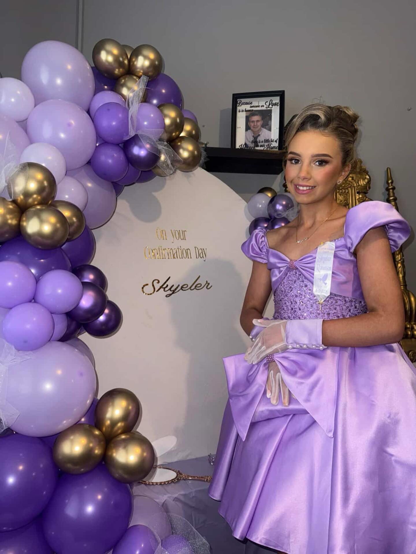 @skyelermia wow wow wow 💜
A moment. A memory. A masterpiece. 💜
This custom lilac Confirmation gown was designed to make her feel as special as she truly is ✨
And just look at that bow detail…
Designed & handmade by Glowing Girlies.
#GlowingGirlies #ConfirmationDress #LuxuryGirlsWear #MadeInIreland #PrincessMoment