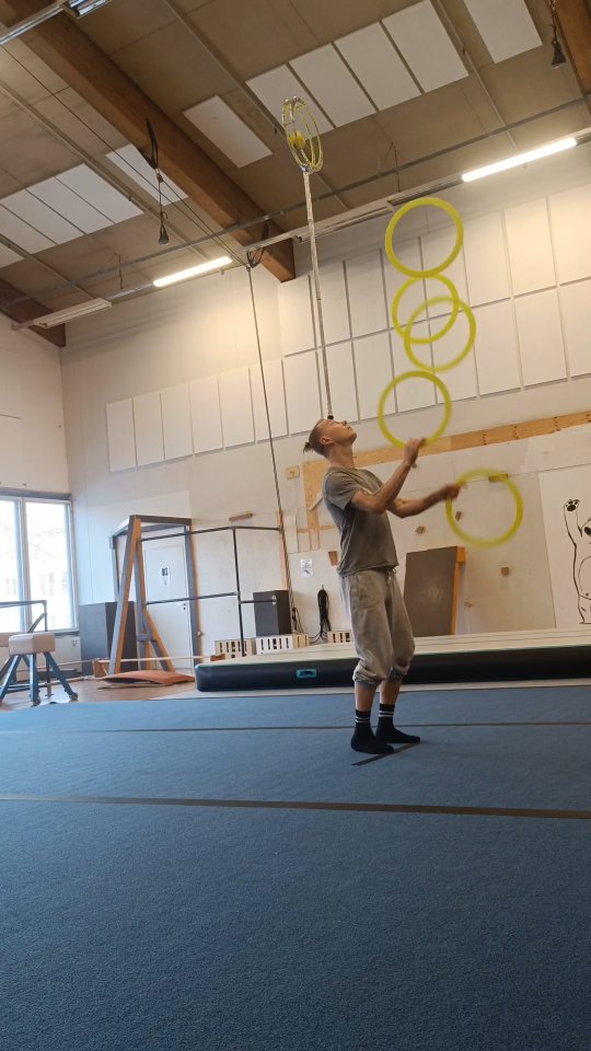 Starting to feel better! 💪
Thanks for the tips @herrakoskinen 🙏
#workinprogress #salernoring #newtrick