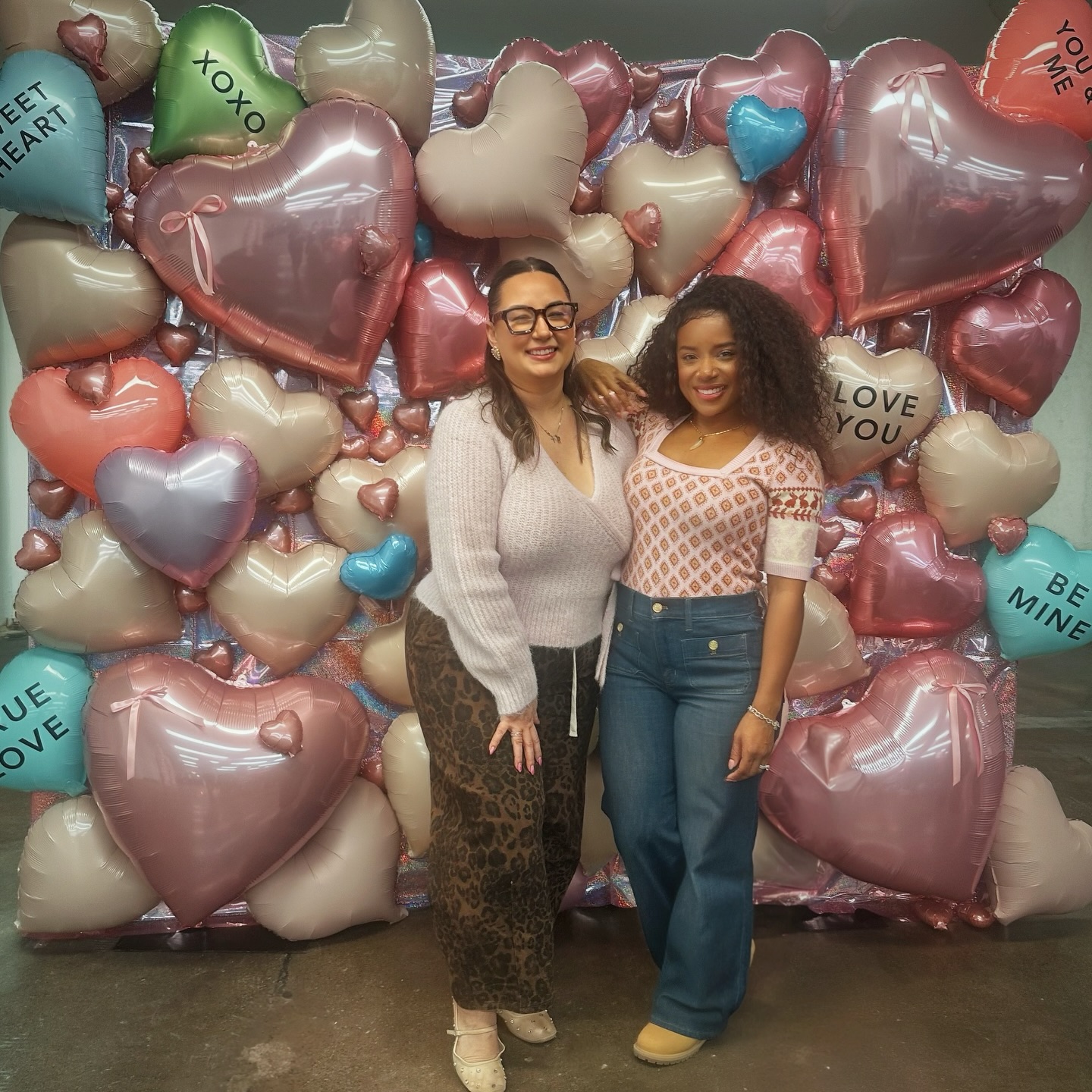 This Valentine’s weekend is also for the women who have walked life with you and those newly bloomed friendships. 🌸
Your friends are there for the real moments… the pivots, the heartbreaks, the growth, the wins or the just because. That love deserves to be acknowledged too.
Make the call. Plan the dinner. Send the text. Celebrate the friendships that continue to show up for you!
Pictured here is the lovely and talented Marisa owner of @ris.events 💘🌸💘 Love her creative Vday ballon wall…love my mentee!💞 @la.collective.chi 💞
#WomenSupportingWomen #ShowUpforWomen #ValentinesWeekend #YoSoyEllaOrg #Love