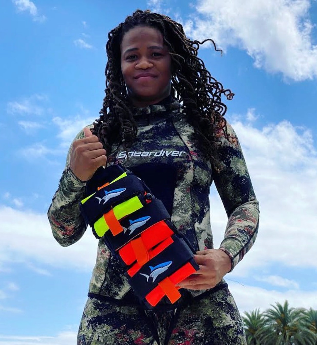 A little TBT with @saltylocsadventures 🐠 We love our ambassadors!
#toothless #spearfishing #toothlesslife