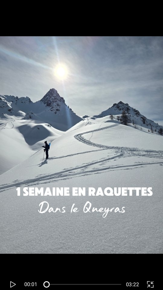RAQUETTES
Retour sur une semaine dans la poudreuse en raquettes dans le Queyras !
Faire sa trace, s'enfoncer, glisser, tomber, se relever et repartir. Tout un programme !