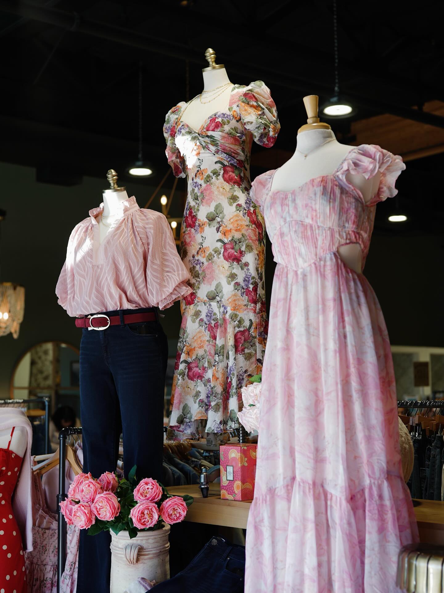 BE OUR GALENTINE? 💌 20% OFF REGULAR PRICED MERCHANDISE ALL LONG WEEKEND LONG 🏹🧚♀️ Starting Friday at 10am!! And don’t forget, celebrate Galentine’s Day with us and @valleygirlsrunclub this Saturday! 🌷We’ll be open EARLY at 8am (when there’s lots of parking) just to celebrate with YOU 💌