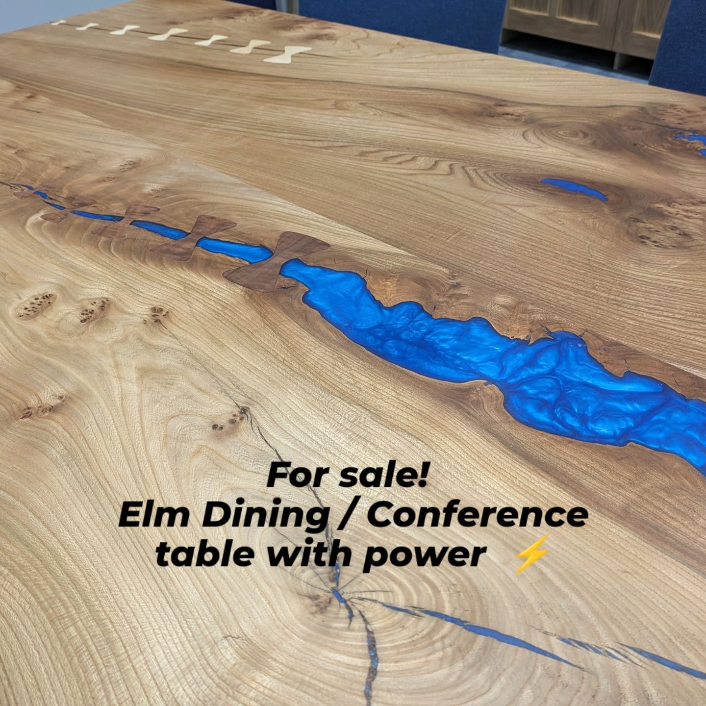This table has just been listed for sale on eBay!
Burr Elm with blue shimmer resin, walnut and maple bow ties feature, 2 popup power points on a pedestal black post.
More details on the post !
https://ebay.us/m/dqFauo
#elmtable #diningtable #rivertable #conferencetable #burrelmtable