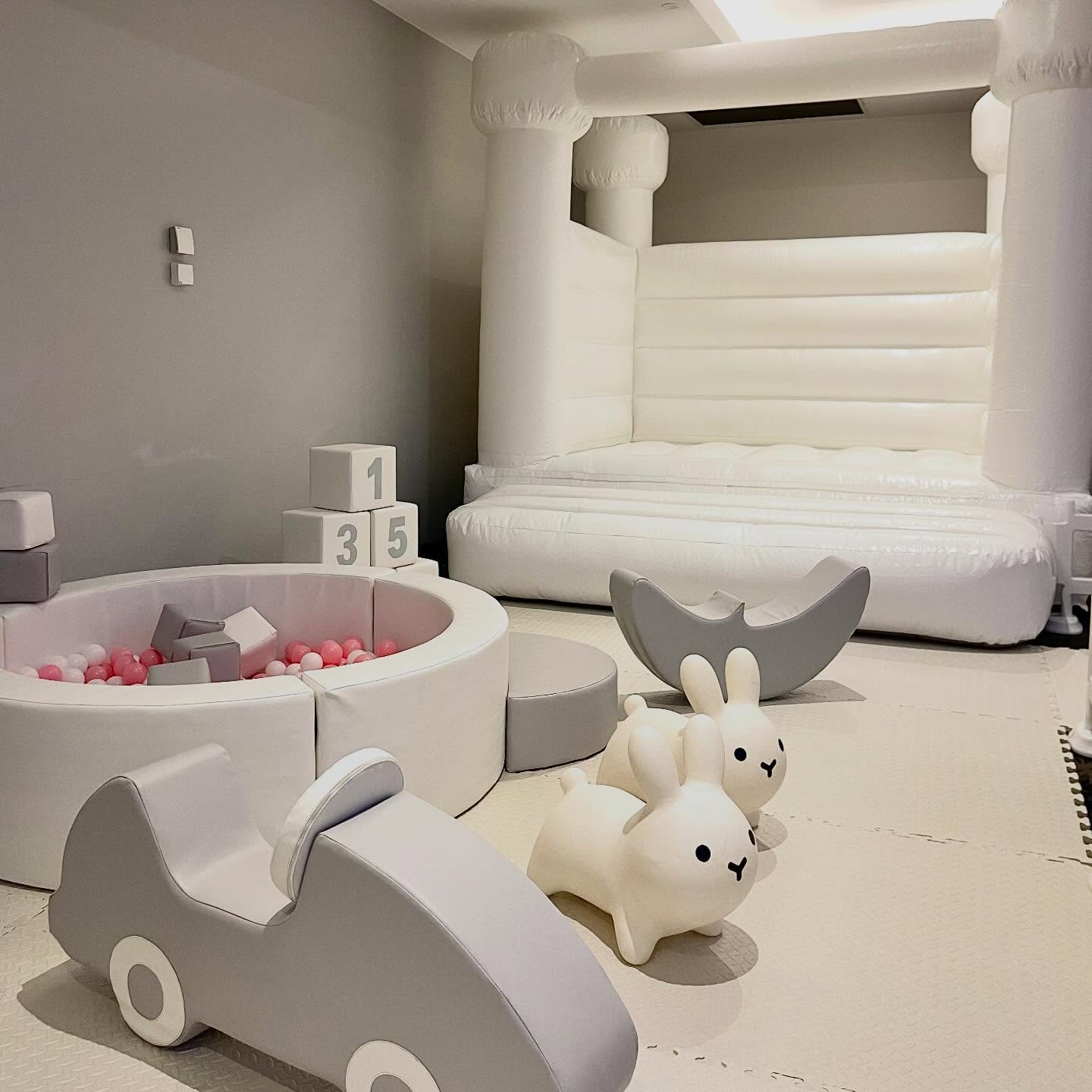 Custom soft play setup 🤍🩷
Clean, soft, and ready to play 🎀
📍 Servicing Melbourne & Victoria wide
🌼 www.sunnyplayevents.com.au
🌼 Customisable Packages