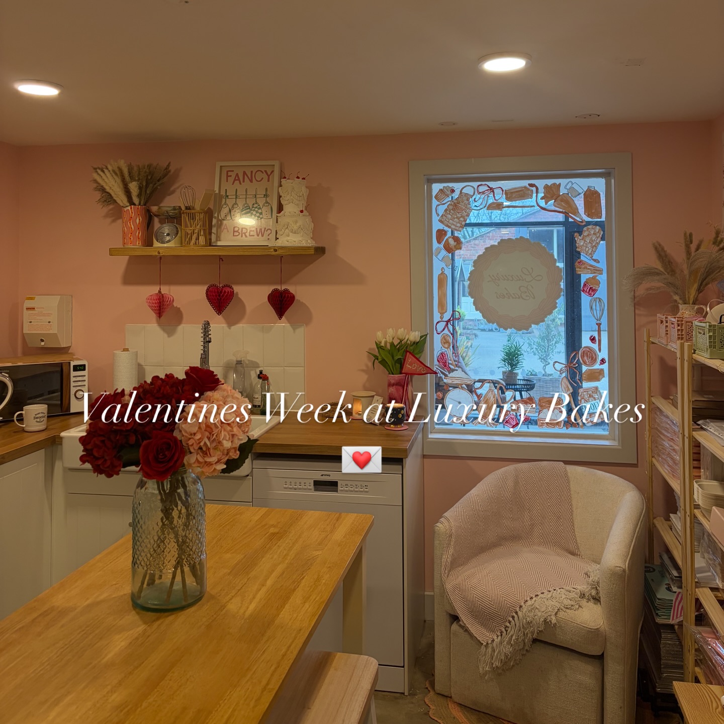 valentines week at Luxury Bakes 💌✨
plenty of ways to get in the valentines mood with me this week 🩷
💌 pre order some of my cupcakes, cookies or cakes to gift to your loved ones, collections are either on friday or saturday, there will be some spares to come and grab if you miss the pre order
💌 & Im looking forward to another cake decorating workshop on friday!
💌 & of course, you will have seen I’m collaborating with @coffeeat.thecorner to bring you free cake this valentines. Come along and purchase something from the coffee shop and you will get a voucher for your complementary cake! Starting at 9am… and there’s only 100 available so be quick!
Looking forward to meeting so many of you this week 🩷✨🌸💌