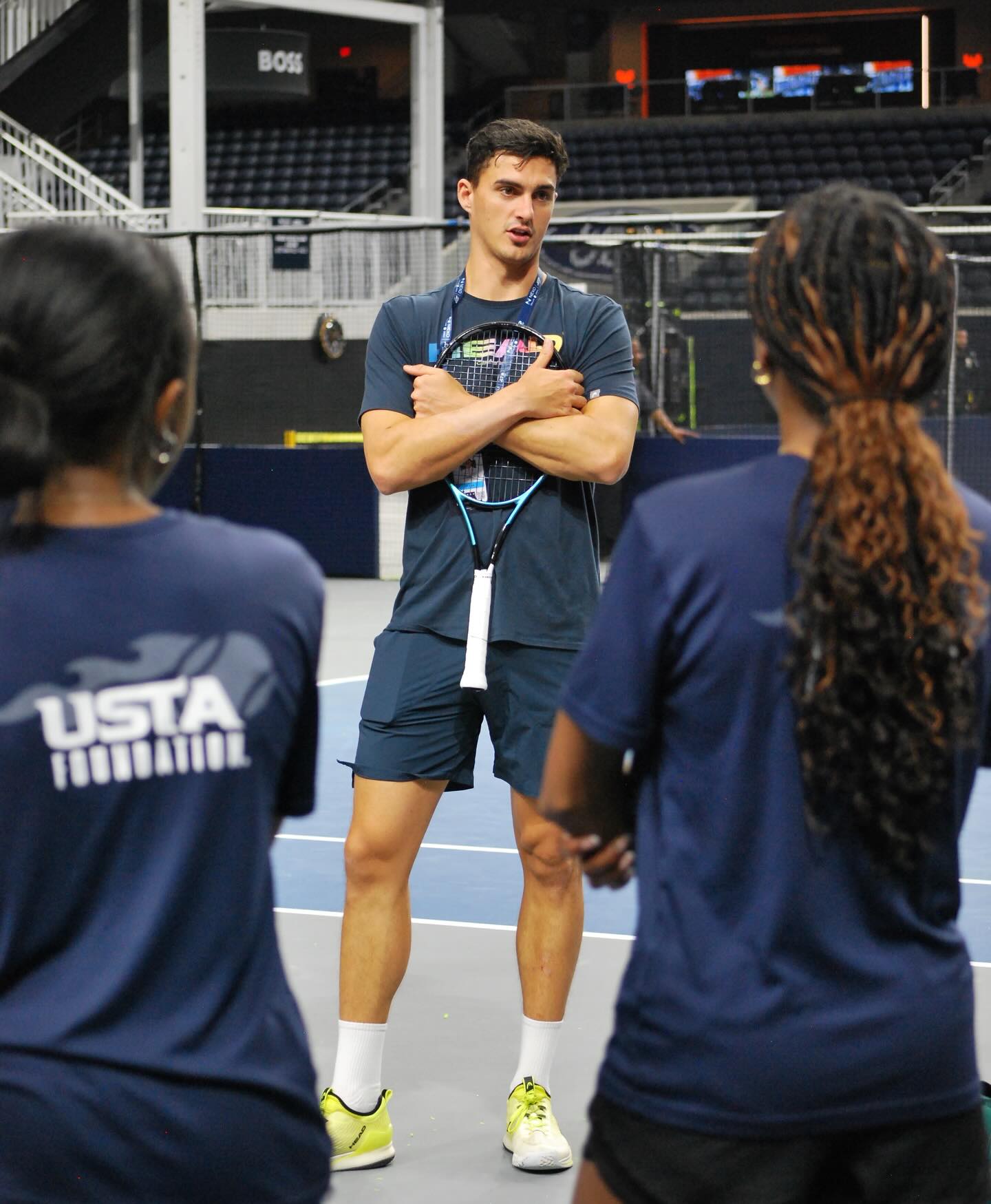 DTEA had the incredible opportunity to hit with professionals Robert Galloway and Alexander Erler! 🎾 Our players asked questions, trained alongside them on the Dallas Open practice courts, and learned firsthand what it takes to compete at the highest level.
Thank you for inspiring our athletes and giving us such a special experience! 💙
#DTEA #NexoDallasOpen