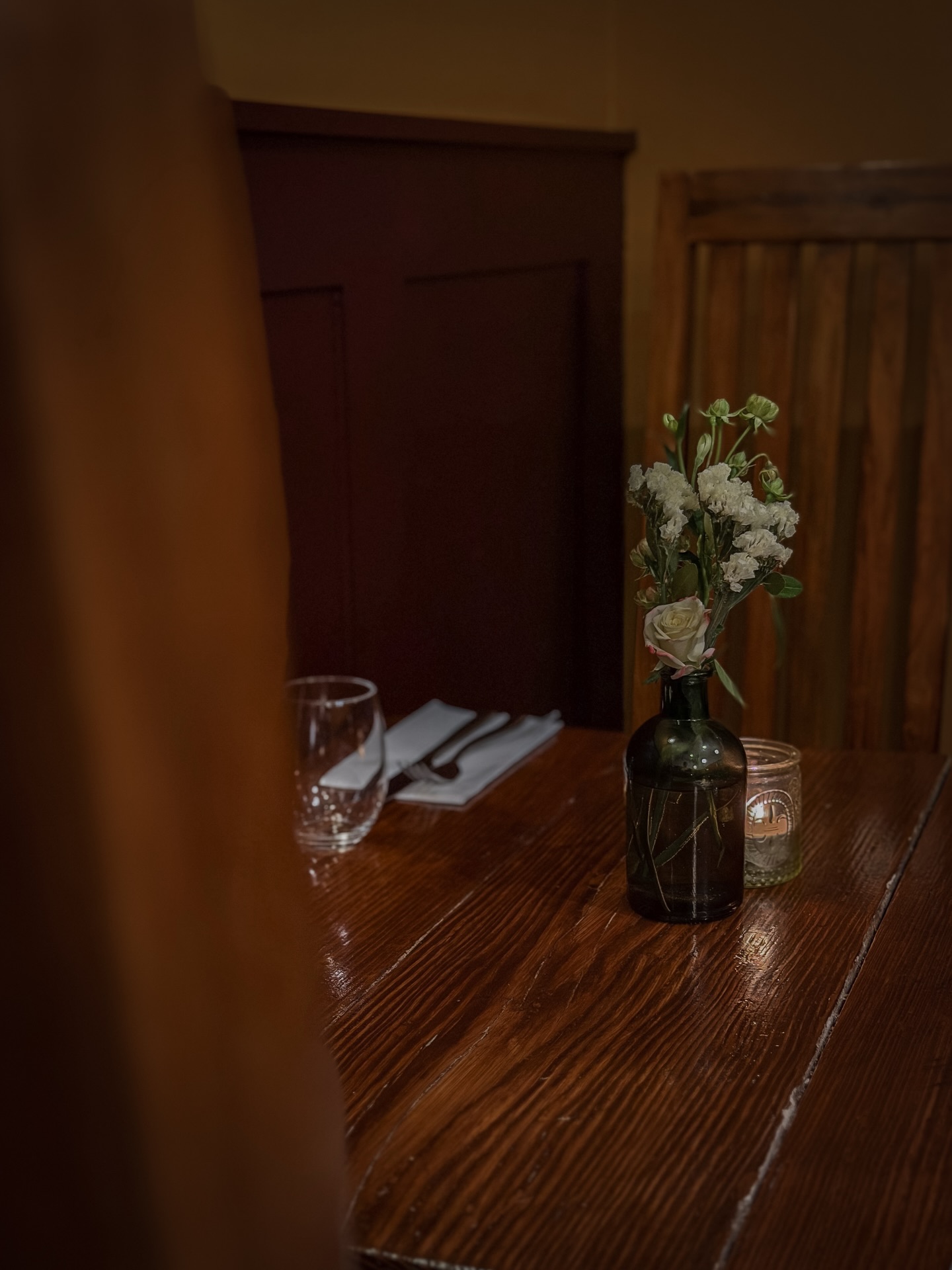 Tuesday thoughts:
• Book the table
• Enjoy the midweek treat
• Grab a £10 voucher by subscribing to our newsletter (link in bio)
Sounds like a plan to us 🔥🍷