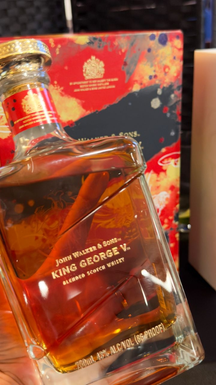 What a night to remember! 🥃✨
Our Johnnie Walker Guided Tasting Experience with Ambassador Paul Jones was an unforgettable journey through rare Scotch whiskies, paired with a chef-curated five-course menu and capped off with a mystery Johnnie Walker expression reveal.
Thank you to everyone who joined this intimate evening—your love for whisky made it truly special! 🍷
#Glendora #Clubhouse66 #JohnnieWalkerExperience #WhiskyTastingDinner #ScotchWhiskyNight