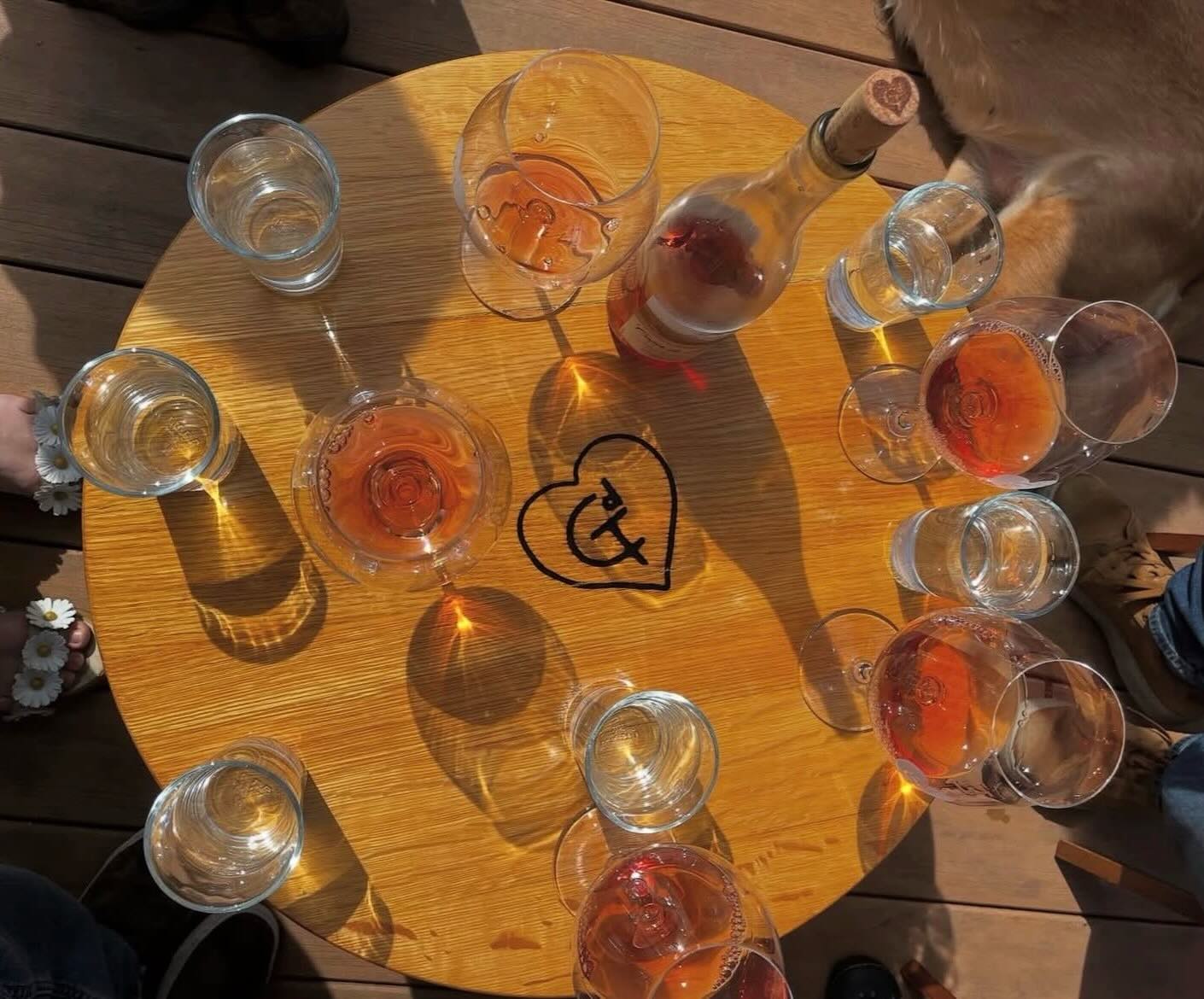 Make this Valentine’s Day weekend fun and relaxing with a private wine tour by Willamette Valley Wine Country Tours. We take care of the planning and transportation so you just sip and enjoy. Visit our website to learn more. 💕 🥂