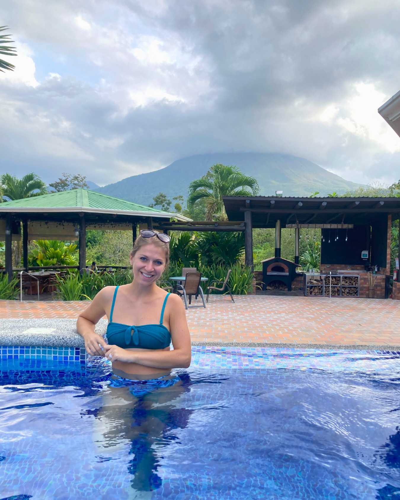 Most people don’t fail at vacation planning because they’re unmotivated.
They fail because they plan trips around a version of life that doesn’t exist.
The “someday” schedule.
The “after things calm down” calendar.
The imaginary week where no one needs anything from you.
That’s not how real life works.
When I plan trips for my travel friends, I don’t start with destinations.
I start with reality.
Your work demands.
Your energy levels.
How much thinking do you want to do while traveling?
What would actually feel restful to you — not Instagram?
Because a beautiful trip with the wrong expectations still feels disappointing.
Vacation planning shouldn’t require you to:
become a travel expert
gamble your money
hope things magically work out
It should feel grounded. Predictable. Thought-through.
That’s the difference between dreaming about a trip and actually enjoying one.
What’s the hardest part of travel planning for you? time, decisions, or fear of choosing wrong?
.
.
#traveladvisor #travelplanning #vacation #travel #vacationplanning