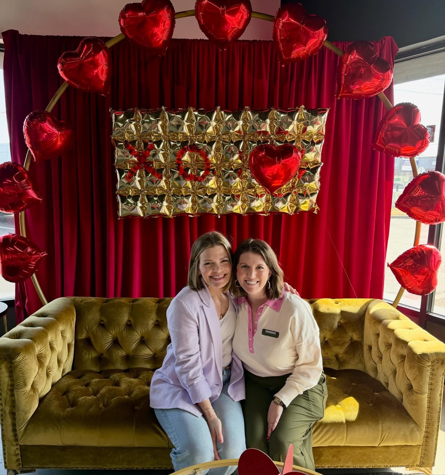 "What's Galentine's Day? Oh, it's only the best day of the year"
Leslie Knope
Happy Galentine's Day!!!
💗, Celeste & Nikki
Cutie set up by @partyprorents