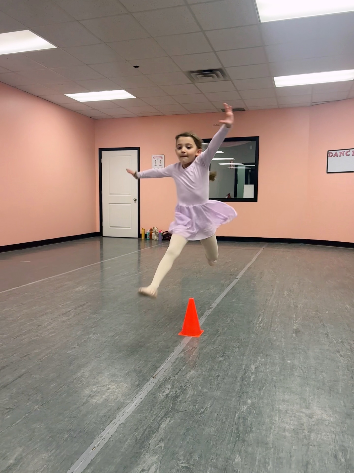 Leaping into Valentineโs week with HMD! ๐๐ฉฐ๐