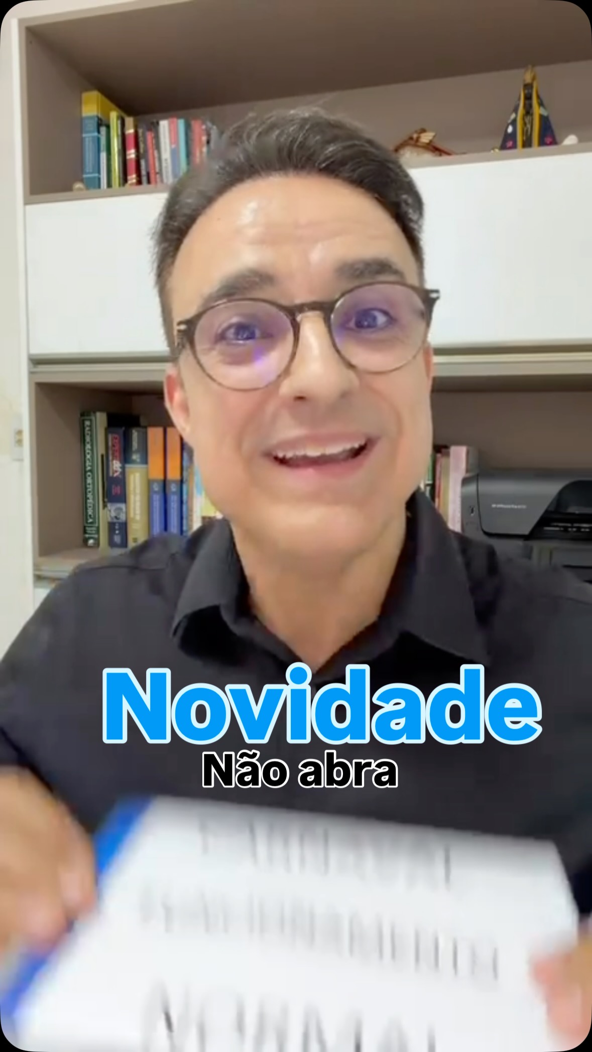 Carnaval é festa… mas a saúde não para!
laudos em até 48h
Durante o Carnaval, a GAMA Imagem segue cuidando de você com atendimento humanizado, agilidade e tecnologia de ponta.
📌 Exames disponíveis:
🩻 Raios-X
🧠 Tomografia Computadorizada (TC)
🧲 Ressonância Magnética (RM)
🔊 Ultrassonografia
Seja para um exame de urgência, acompanhamento médico ou diagnóstico preciso, nossa equipe está pronta para atender com qualidade, segurança e confiança.
💙 Porque cuidar da saúde também faz parte de um bom Carnaval.
📲 Agende seu exame
📍 GAMA Imagem
✨ Diagnóstico por imagem com excelência, todos os dias
#CarnavalComSaúde #GAMAImagem #DiagnósticoPorImagem #Tomografia #RessonânciaMagnética Ultrassom RaioX