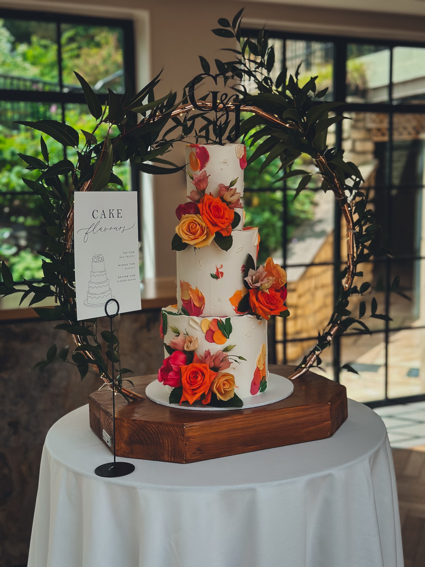Romantic. Refined. Completely considered. 🤍✨
Three tiers of soft ivory ganache, finished with hand placed florals in rich sunset tones. Every petal positioned with intention. Every detail designed to complement the setting rather than compete with it.
Framed within natural greenery, the cake became part of the space instead of simply sitting within it. 🌿
True luxury is subtle. It sits in the balance of colour, the restraint in design, and the confidence to let one feature take the lead. Here, that meant allowing the florals to speak while the base remained soft and understated.
The result feels immersive. Effortless. Considered from every angle.
If you are planning a wedding and want your cake to feel seamlessly integrated into your styling, I would love to design it with you.
View the portfolio:
https://www.kimberlyjaynecakedesign.co.uk/portfolio
Enquire via the website to check availability 🤍
#LuxuryWeddingCake #ElegantWeddingCake #FloralWeddingCake #ModernRomanticWedding #WeddingCakeDesigner