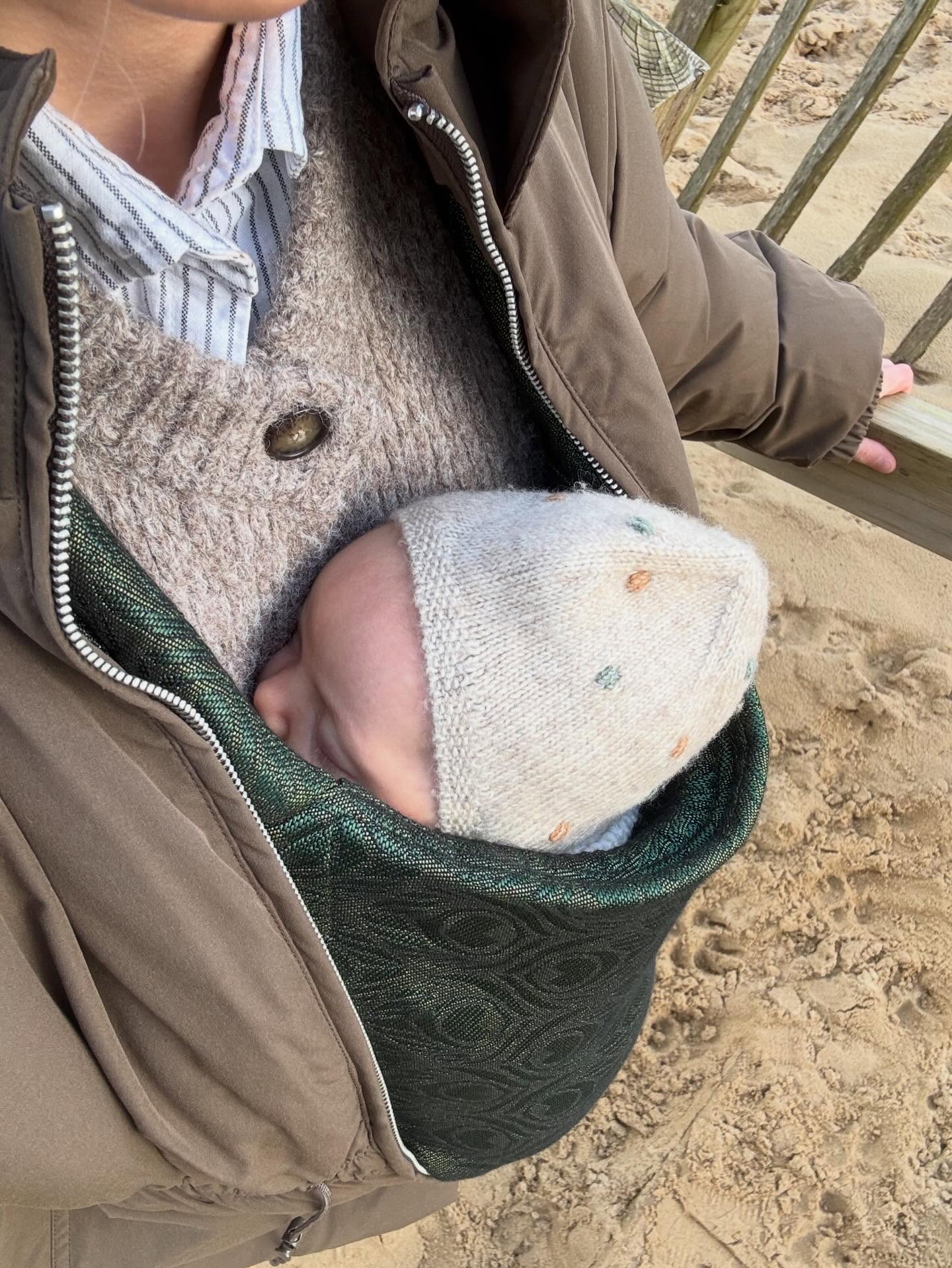 Cosy Feb beach days 🧸🥰