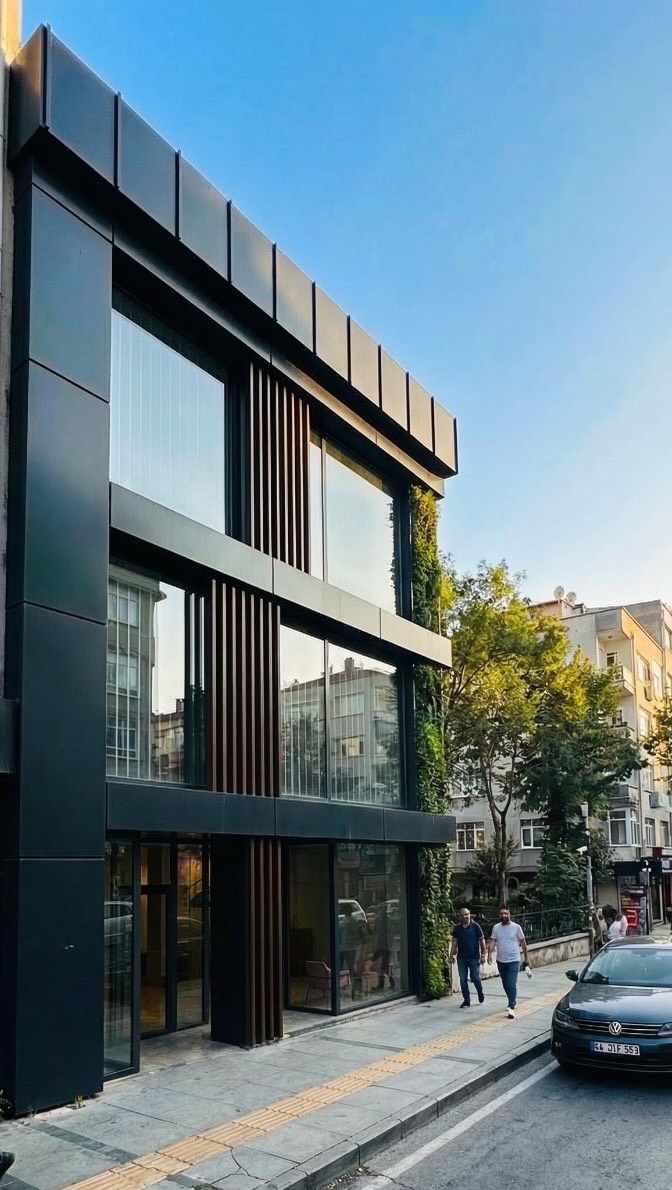 H. T. | İş Merkezi Cephe Tasarımı
Düz çizgiler. Güçlü oranlar. Net ve uygulanabilir cepheler.
#modernfacade #commercialarchitecture #minimaldesign #architecturalconcept #onhamimarlık