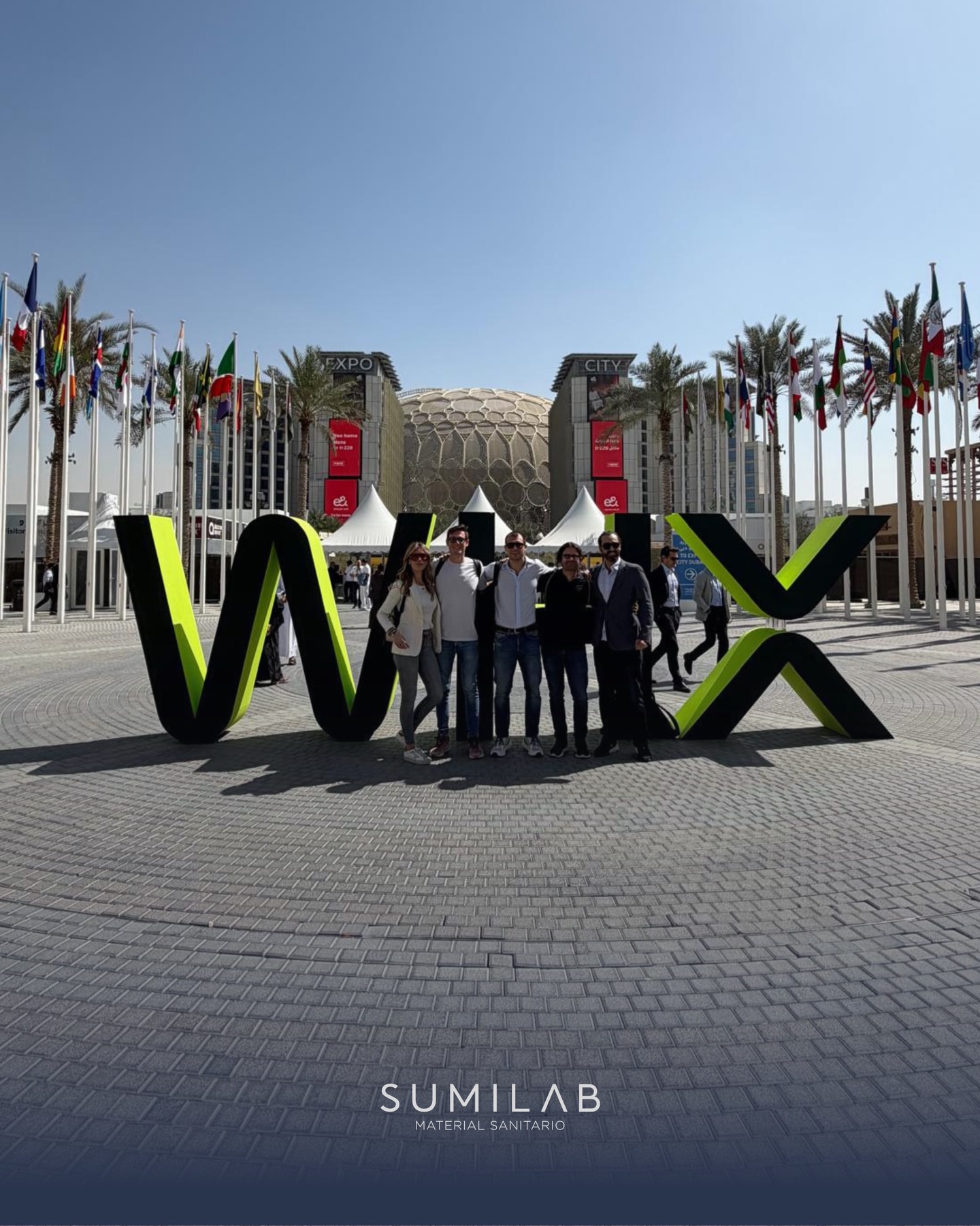 Primer día en World Health Expo @whx_dubai 2026 💪🏼
Una jornada intensa marcada por el intercambio de ideas, el contacto con profesionales de todo el mundo y una visión muy clara hacia dónde avanza el sector salud 👉🏼 innovación tecnológica, soluciones cada vez más especializadas y un fuerte impulso de la transformación digital.
Durante estos días, WHX Dubai se convierte en un punto de encuentro clave para entender los retos actuales y las oportunidades que marcarán el futuro de la medicina.