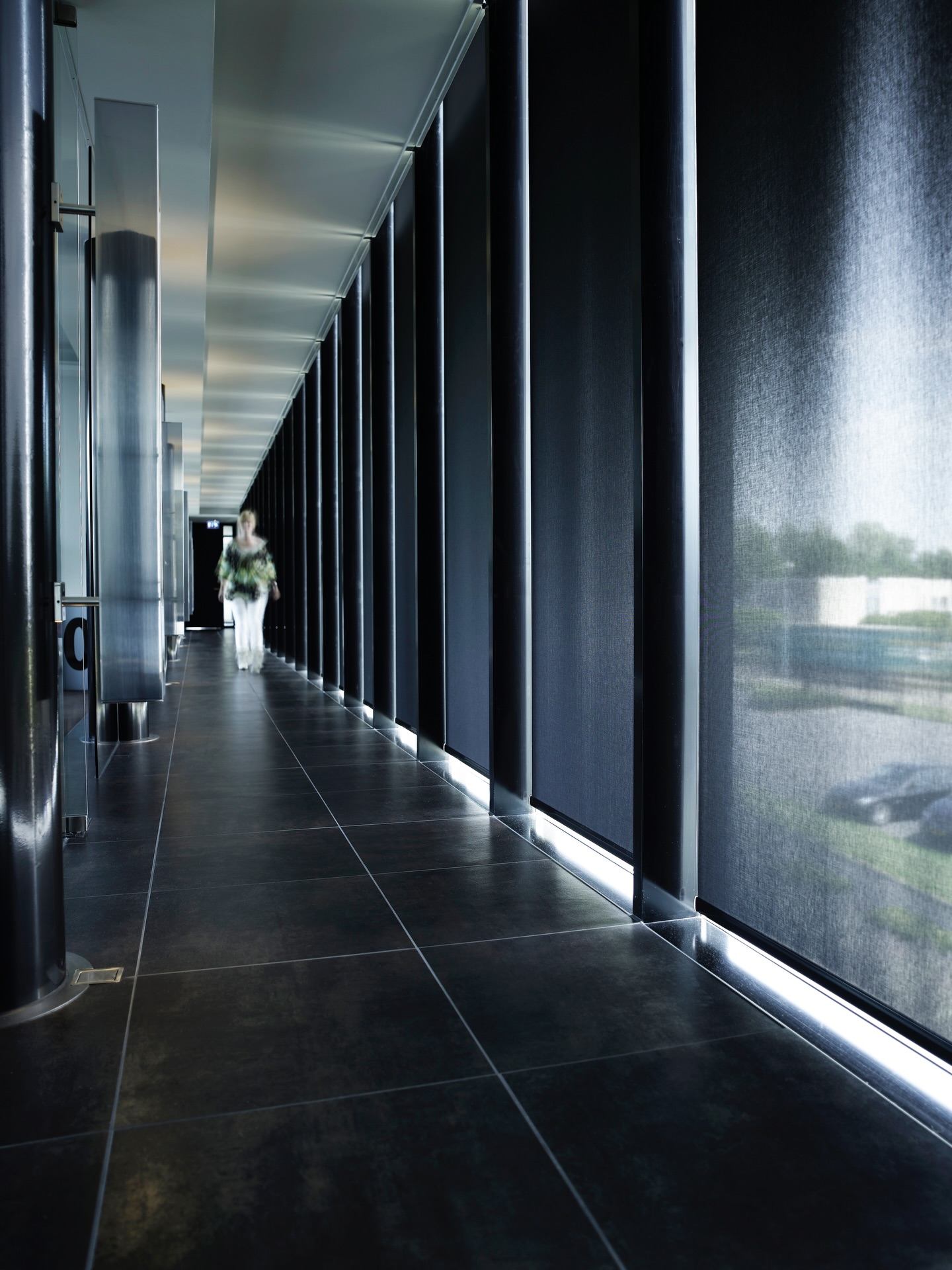 Focus meets style.
Roller blinds that keep your work place productive and private.
Shop now:
www.medlifestyle.co.za
#medlifestyle #rollerblinds #modernliving #ballito #shoplocal