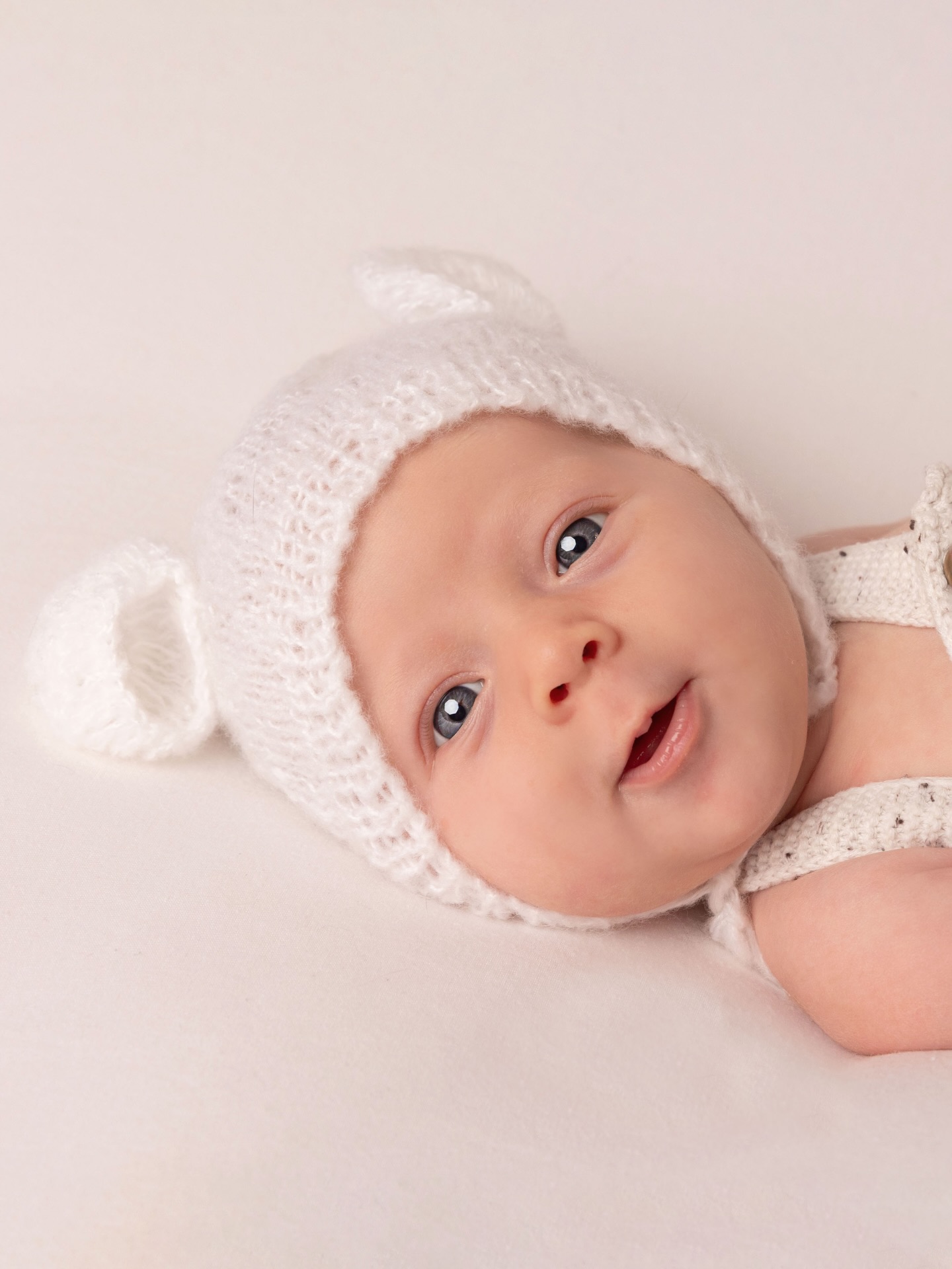 Can’t believe our little smiler Lyla will be 2 years old, in 4 weeks 🤍
Just adore taking photographs of you little L, definitely making the most of it until she’s far too cool for her mom to take photographs of her! 😂