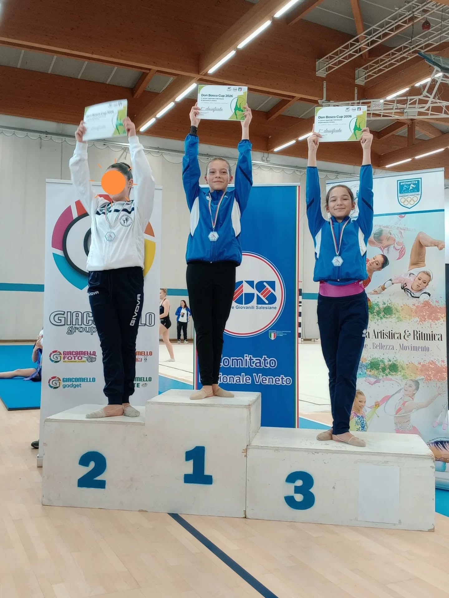 PRIMA PROVA CAMPIONATO REGIONALE AGONISTICO PGS
CATEGORIA PROPAGANDA C1
🥇1^ CLASS. D'Alberto MariaVittoria alle clavette
🥈 2^ CLASS. Tisato Vittoria alle clavette
🥇 1 ^CLASS. Robbi Bianca al nastro
🥉 3^CLASS. Fomaev Giorgia al nastro
CATEGORIA UNDER 15 C1
🥉3^ CLASS. Acuna Alba alle clavette