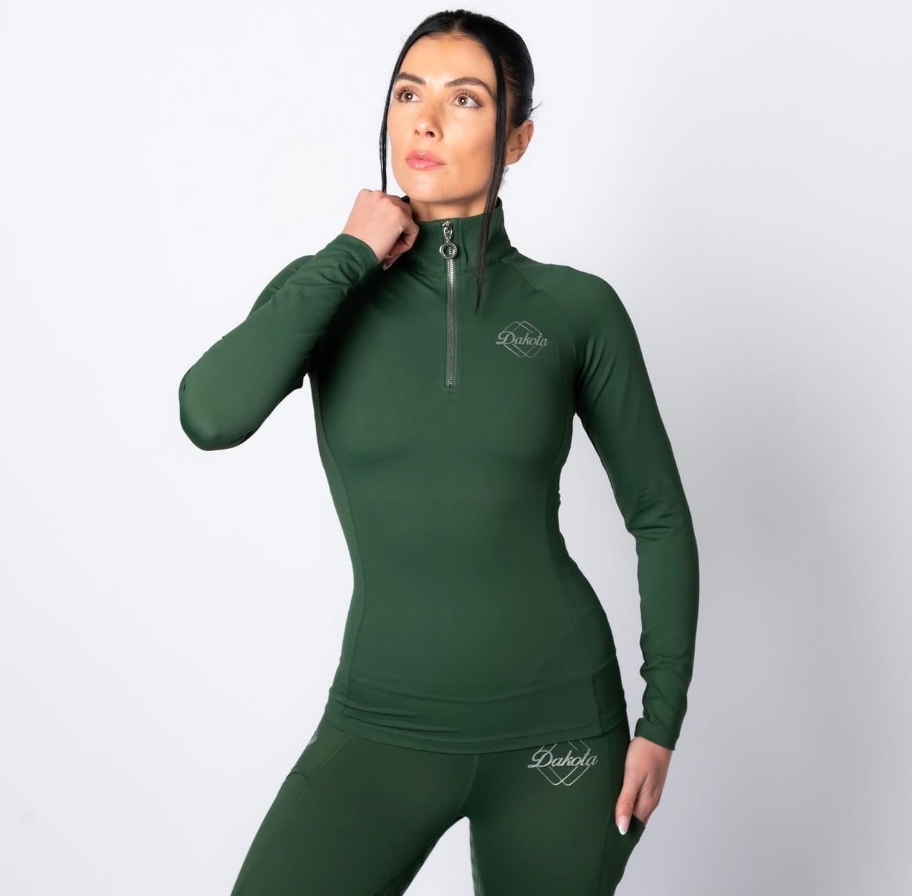 END OF SEASON SALE 🤍
Olive Green & Silver Dakota Set now reduced online ✨
Leggings were £55 now £40
Long sleeved base layer was £40 now £30
Such a stunning colour combo – and once it’s gone, it’s gone 👀
Be quick while stock lasts! Available on our website now – link in bio 🛍️✨