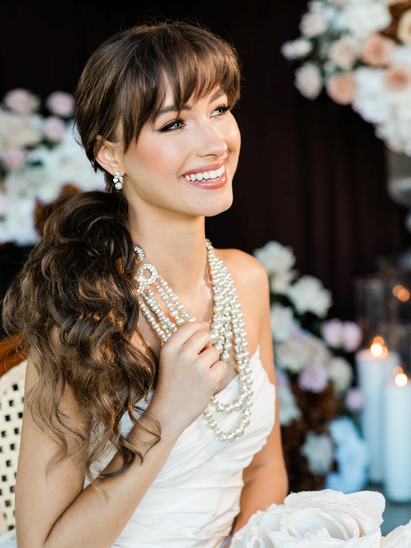 Caffè culture, reimagined through hair and makeup ☕️🤎 The newest @wedluxe issue!
Inspired by mornings at your favourite coffee house, this WedLuxe cover story plays with rich, toasted hues and effortless beauty. Warm shades of almond, hazelnut, and soft browns create an elevated daytime look, while cool-toned charcoal browns deepen the eyes for an intimate evening mood.
From luscious locks to a flirty pony, then softened into effortless waves. Each look was designed to carry you seamlessly from ceremony, to golden hour, to reception. Timeless, wearable, and undeniably chic.
Honoured to see this story come to life on the WedLuxe cover ✨
The Team 🤍🤎
Photography, Cinematography, Creative Director @shotlifestudio
Planner, Co-Producer @laylanassarevents
Floral Design @bloomberry.and.co
Hair and Makeup @victoriabarrett.makeuphair Victoria & Yulia
Stationery wedluxecreative
Gowns @whitetoronto
Model @alexiie.c @nextcanada
Rings Openwardenjewellery
Venue @laplumebrasserie @obeventvenues
Catering @ob.catering
Earrings @jenniferbehr from @whitetoronto
Tableware, Lamps, Candles, Napkins @heynayos
Vintage Pearl Necklace @caroletanenbaumvintage
Draping @gta_wall_draping_
Tiramisu Tower, Desserts @artsybakerofficial
Publication @wedluxetoronto
.
.
.
.
#wedluxe
#bridalbeauty
#editorialhairandmakeup
#cleanbeautybride
#torontoweddingvendor