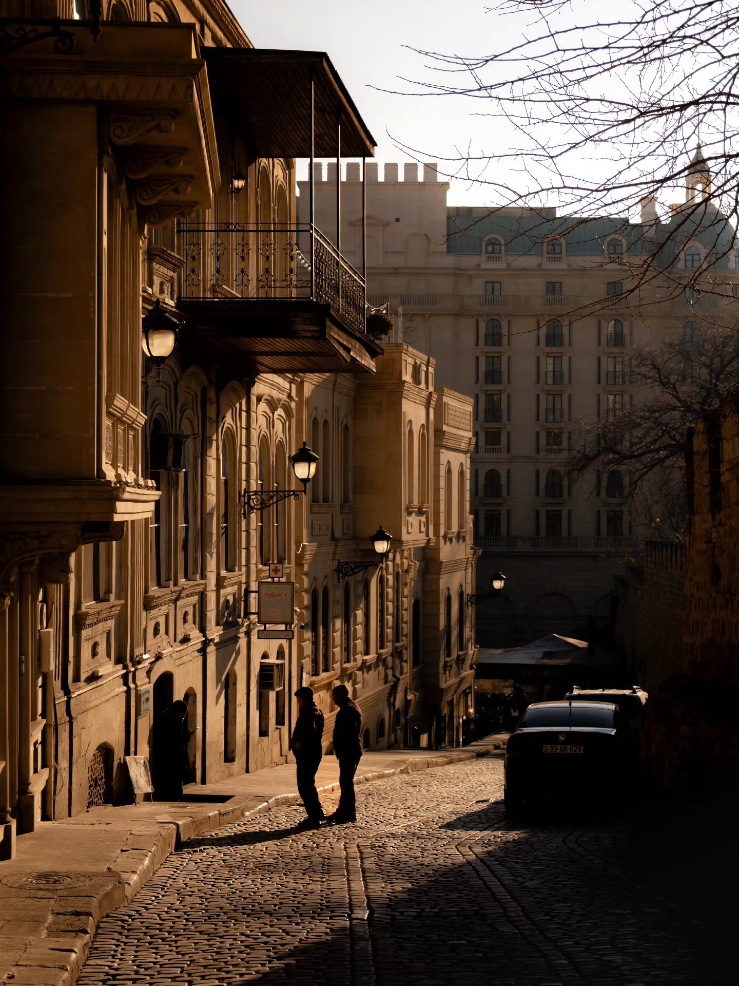Baku es doradita y muy bonita and the 🫠🫠🥰🥰
Nothing can envidiar to others countries
.
.
.
.
#azerbaijan #fujixseries #streetphoto #travelingram