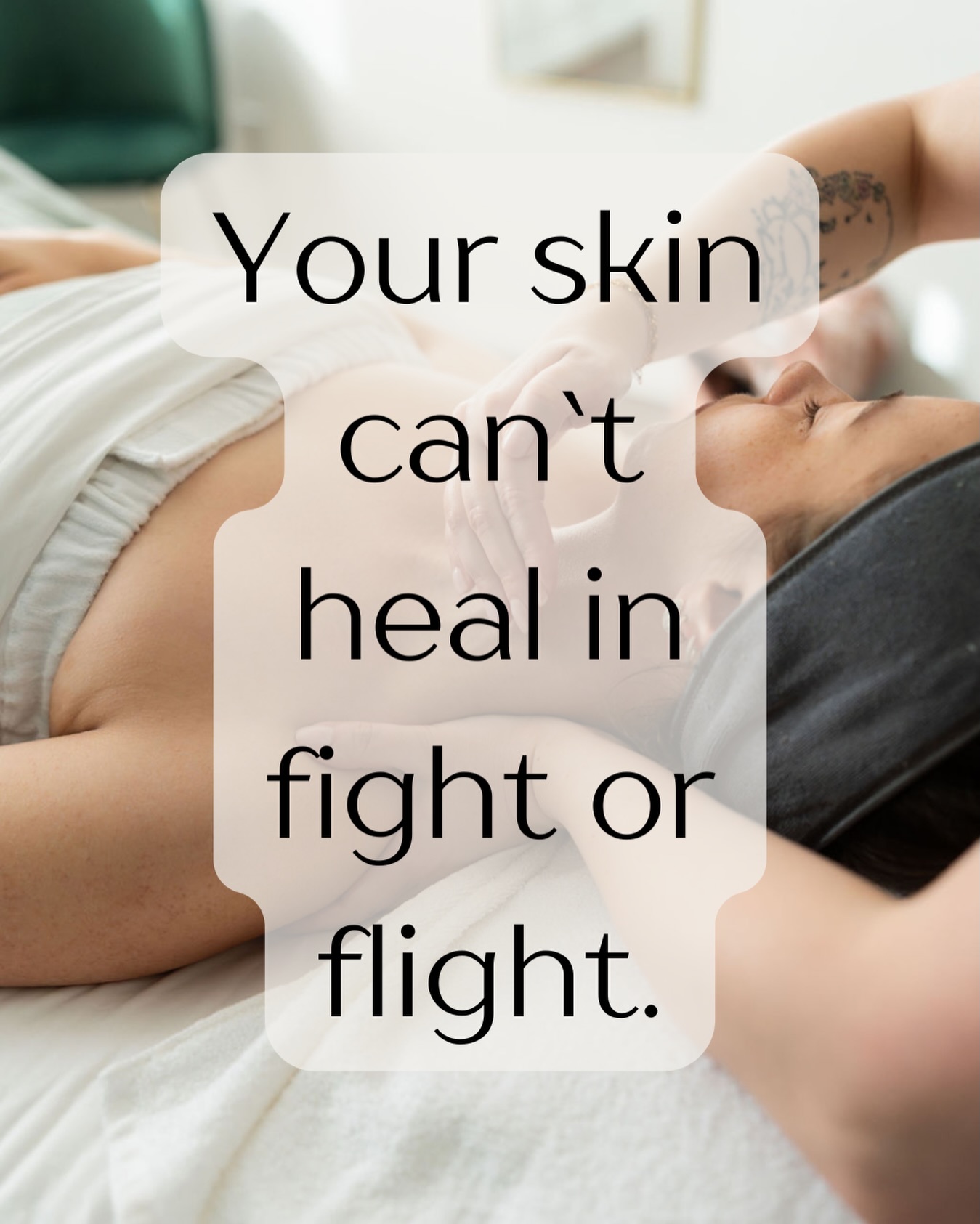 When your body lives in fight or flight, your skin feels it too.
You might notice:
• Breakouts
• Redness & inflammation
• Slower healing
• Dull, tired-looking skin
Facials aren’t just pampering, they help shift your nervous system into rest + repair mode.
Warm beds, gentle touch, and calming environment give your body the chance to relax, so your skin can heal properly.
Regulated nervous system = healthier barrier, balanced oil, and better collagen over time.
Your skin’s health isn’t just what you put on it — it’s also about how you care for your whole body. 🤍