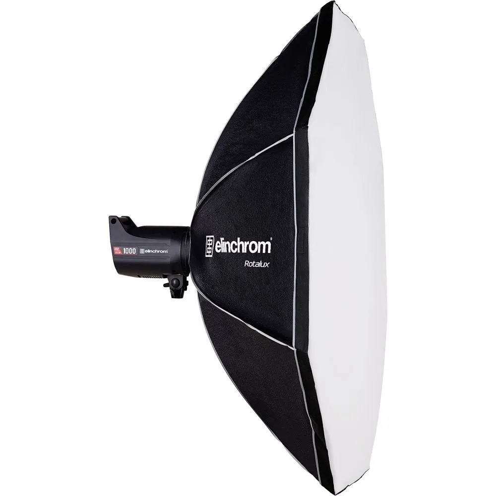 Elinchrom Rotalux Softbox Octa 135 cm ⚡️
Portre ve moda fotoğrafçılığında bir endüstri standardı olarak kabul edilen Elinchrom Rotalux Octa 135 cm, geniş yüzey alanı ve sunduğu "sarmalayıcı" ışık kalitesiyle Flaşçı’da profesyonellerle buluşuyor. Sekizgen formu sayesinde gözlerde son derece doğal ve estetik bir yansıma oluştururken, ışığın objeyi her açıdan yumuşak bir şekilde kuşatmasını sağlar.
Elinchrom’un patentli Rotalux döner sistemi, ışığı dilediğiniz açıda kolayca konumlandırmanıza ve hızlı kurulum yapmanıza olanak tanır. 📸 Yüksek yansıtma özelliğine sahip iç yüzeyi ve homojen dağılım sağlayan difüzör sistemi, ışık kaybını minimize ederek en tutarlı sonuçları almanıza yardımcı olur. Dayanıklı materyalleri ve portatif tasarımıyla hem stüdyo hem de dış mekan çekimleri için ideal bir çözüm sunan bu ikonik softbox, profesyonel aydınlatma setinizin en verimli parçası olmaya aday.
Işığın yumuşak gücünü keşfetmek ve teknik detayları incelemek için hemen tıklayın: 👉
https://www.flasci.com/product-page/elinchrom-rotalux-softbox-octa-135-cm
#Flaşçı #Elinchrom #Rotalux #Octabox #Softbox #StüdyoIşığı #ProfesyonelFotoğrafçılık #PhotographyGear #StudioLighting #IşıkŞekillendirme #PortreÇekimi #ModaFotoğrafçılığı