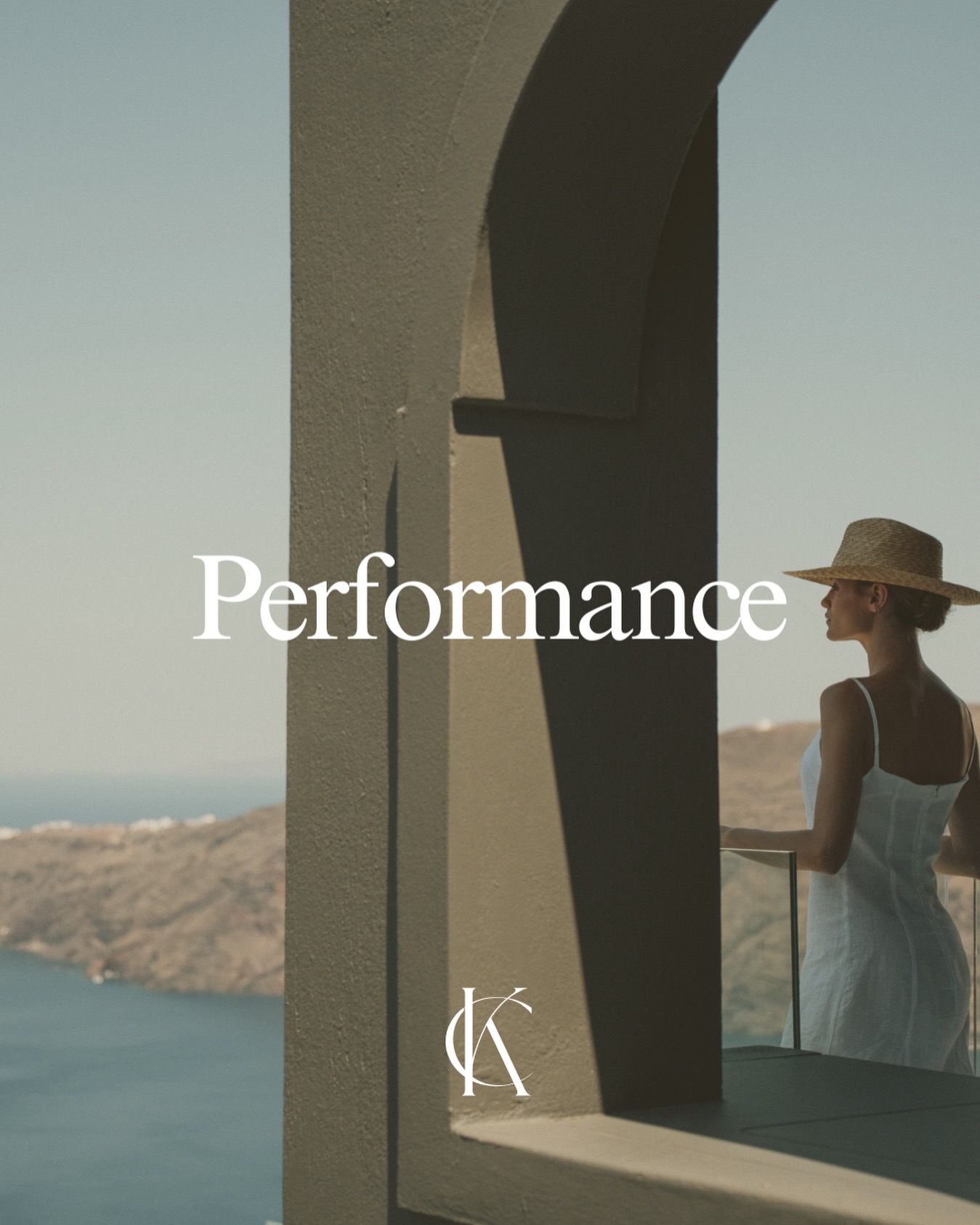 Behind every breathtaking view, there’s a system that performs.
We build the strategy that turns beauty into results✨