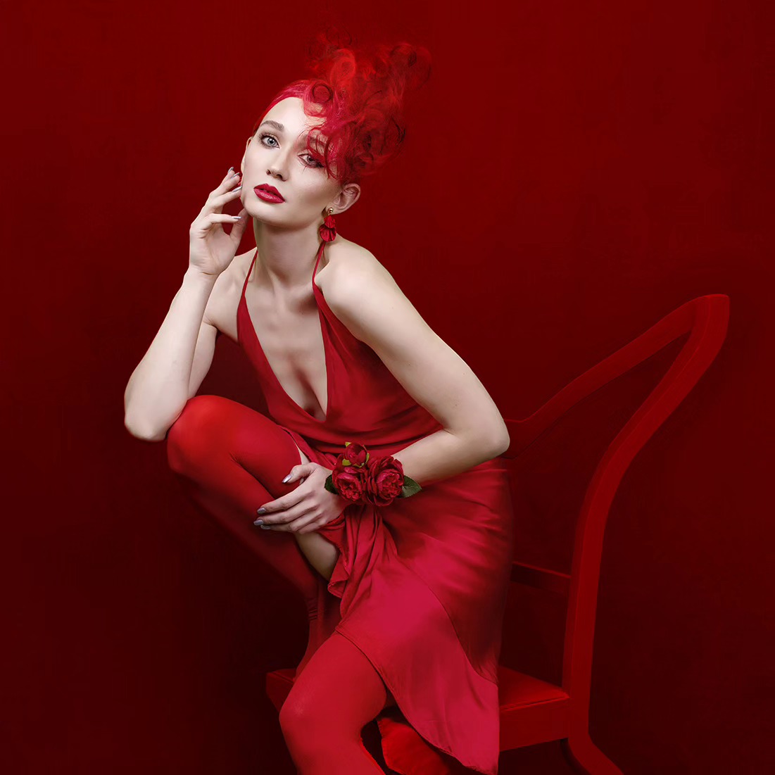 I can honestly say I love what I do, especially when I get to participate in creating sensational imagery with a phenomenal team.
@kyliehayeshairartist Styling & Hair
@_bkdawson_ MUA/Model
#dunedinphotographer
#hairart